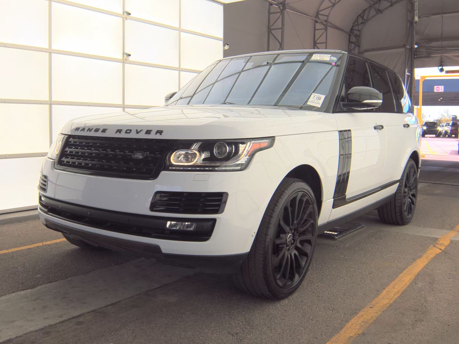 LAND ROVER RANGE ROVER - 1