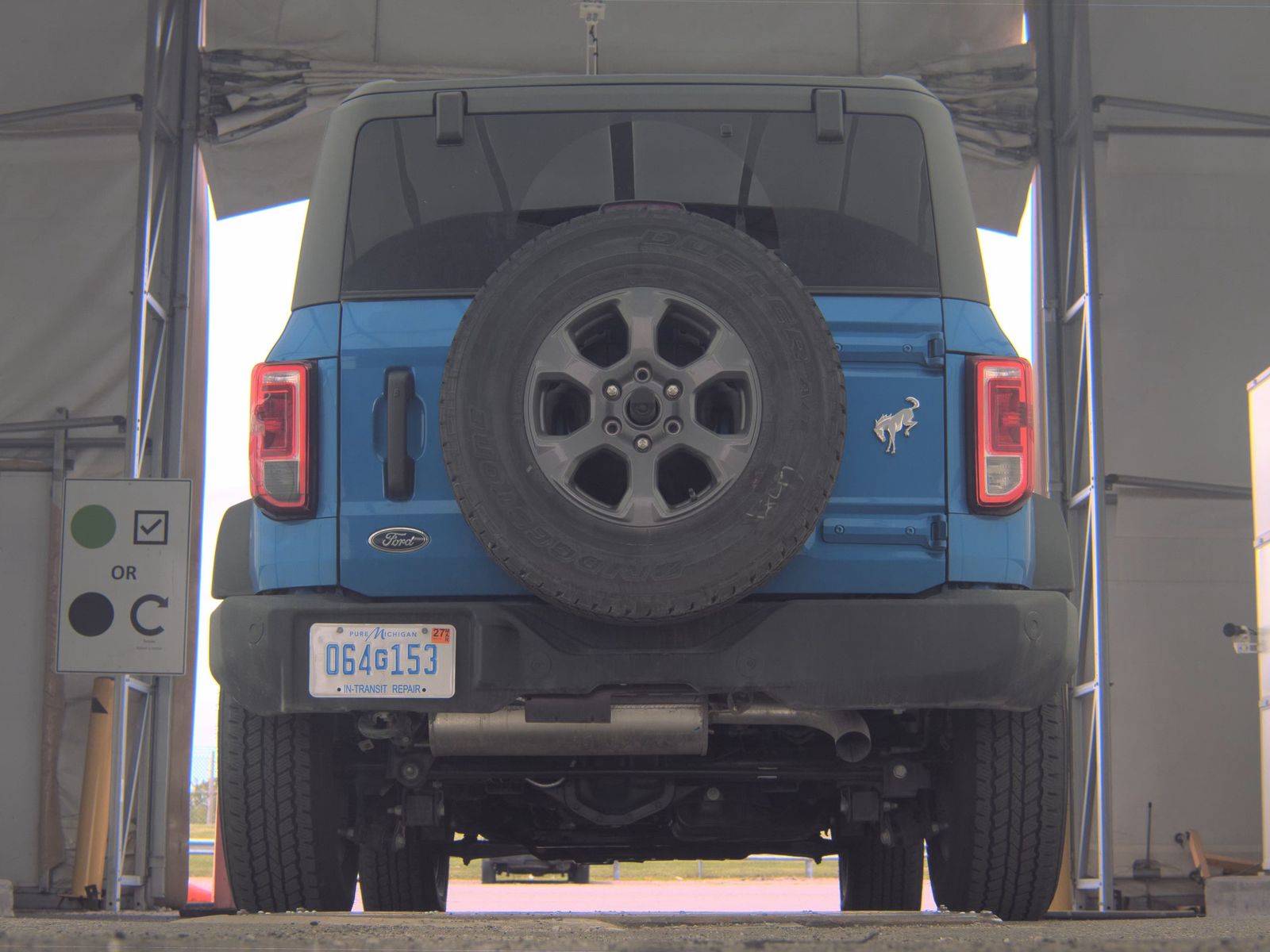 FORD BRONCO - 8