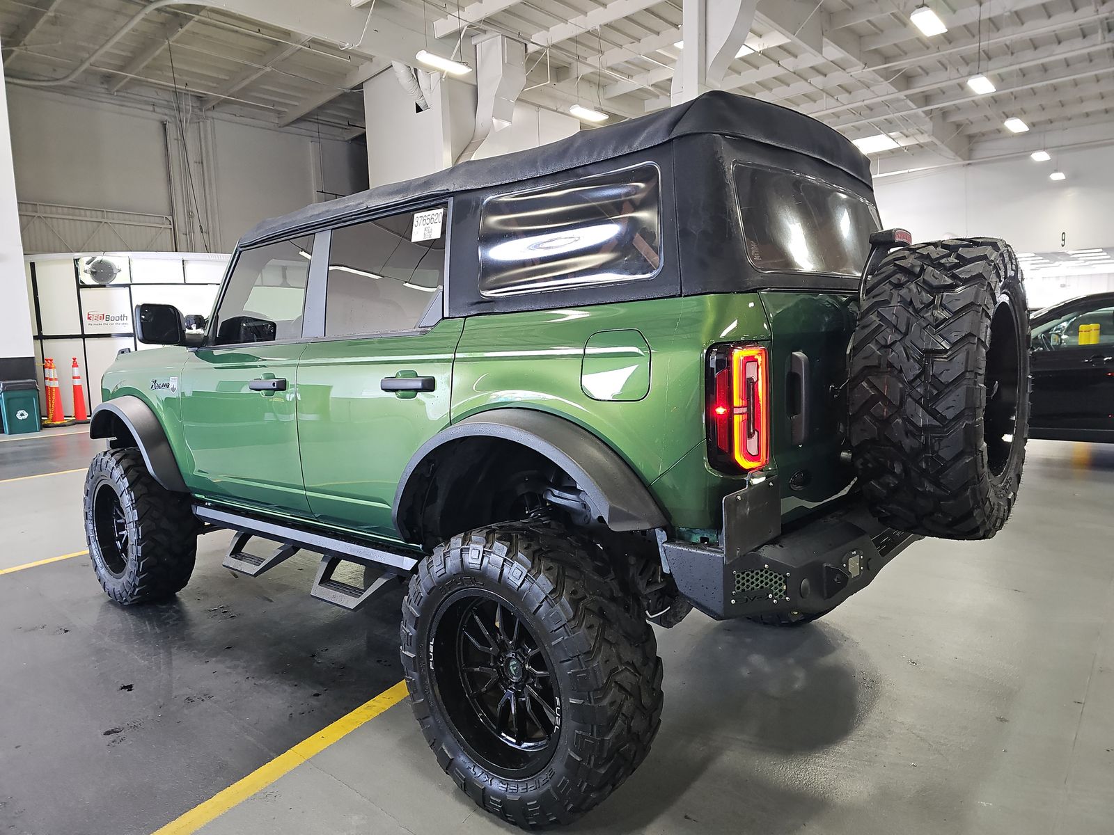 FORD BRONCO - 7