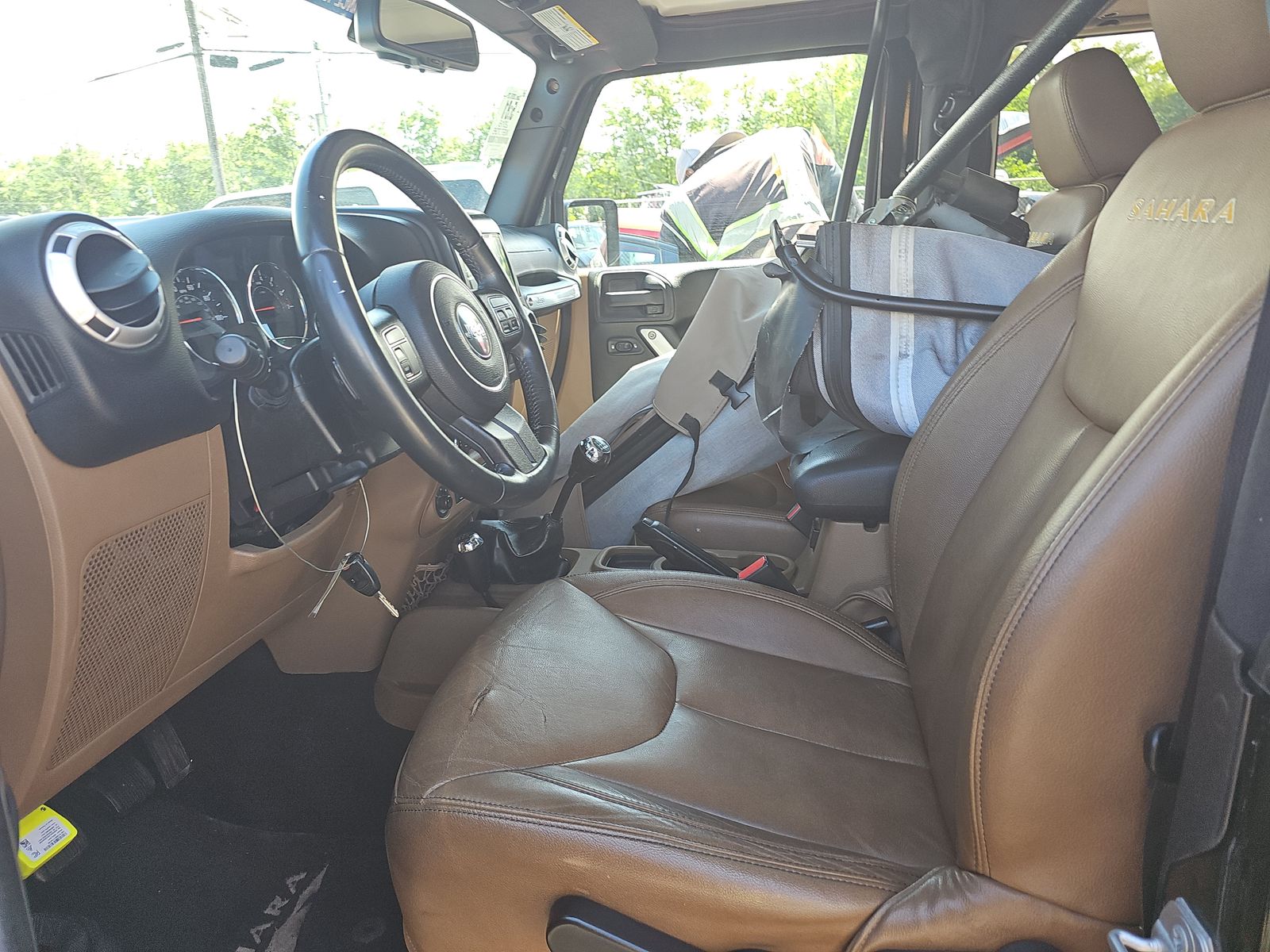2016 Jeep Wrangler Sahara AWD
