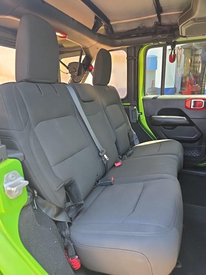 2018 Jeep Wrangler Unlimited Sahara AWD