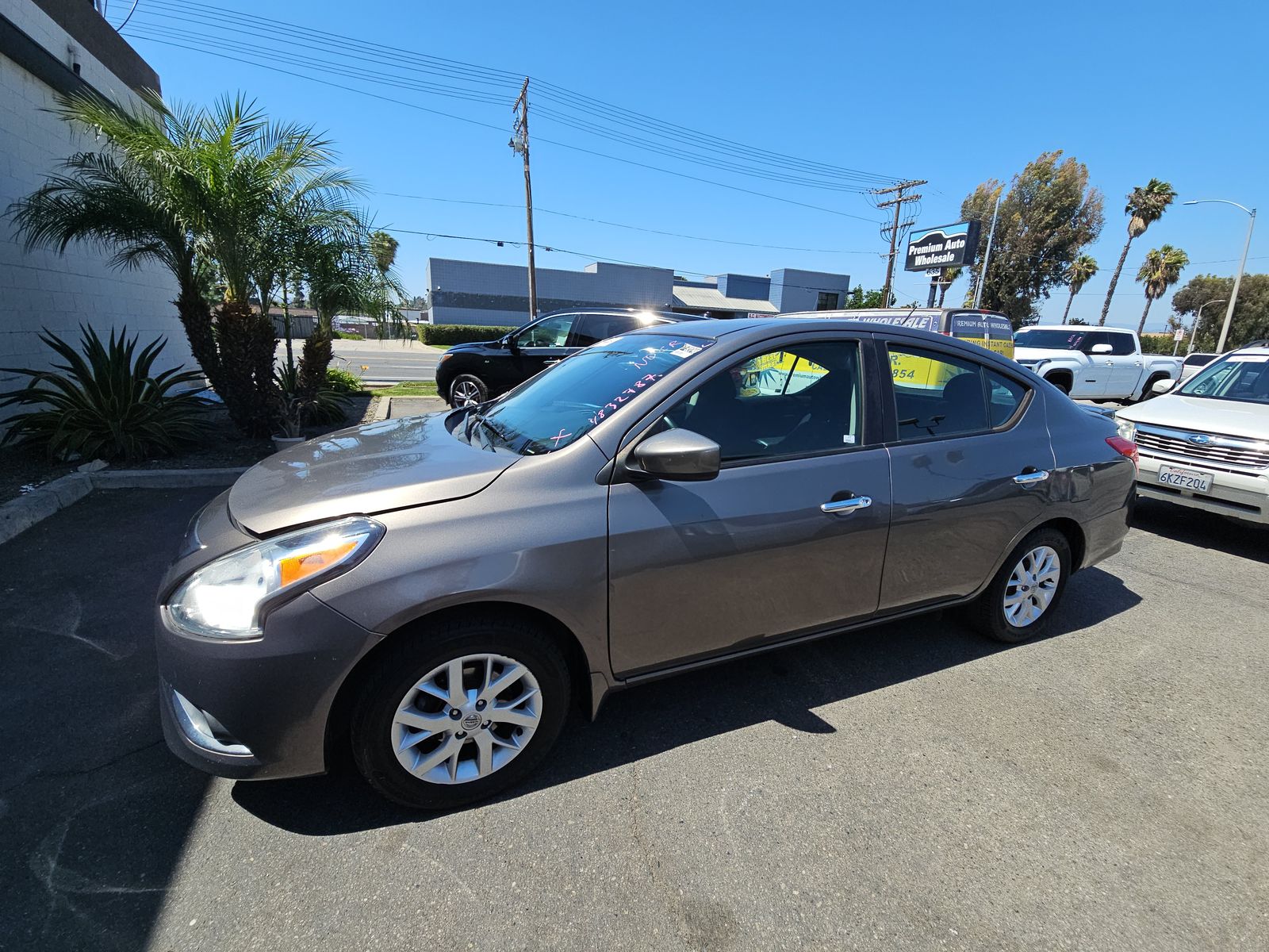 NISSAN VERSA - 1