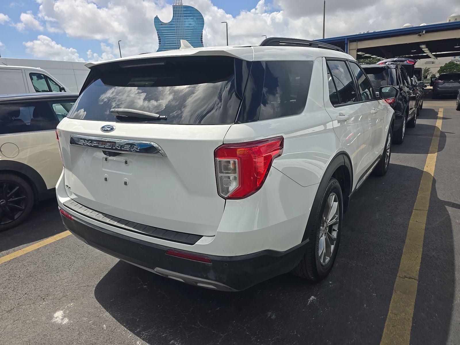 FORD EXPLORER - 5