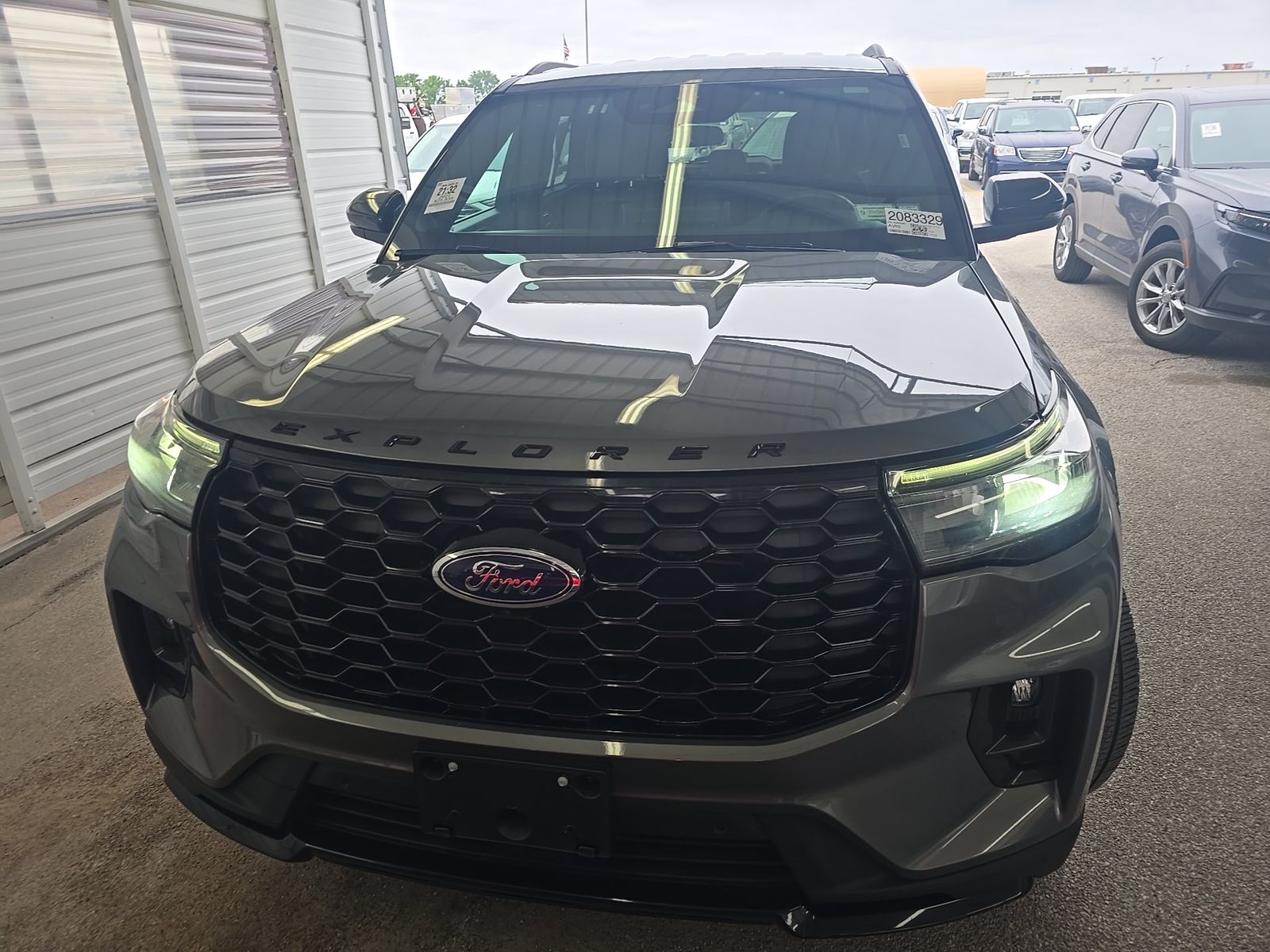 FORD EXPLORER - 3