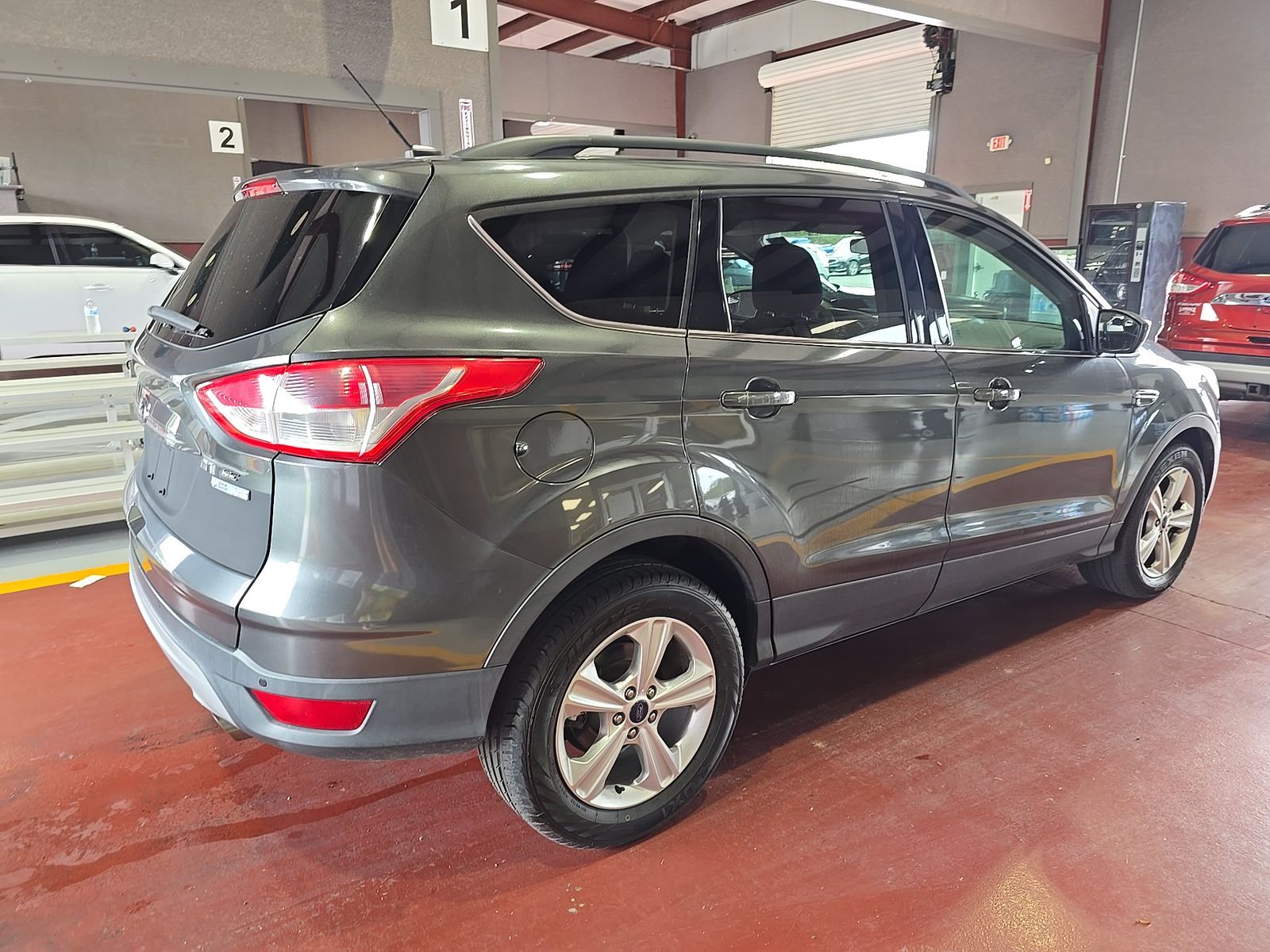 FORD ESCAPE - 5