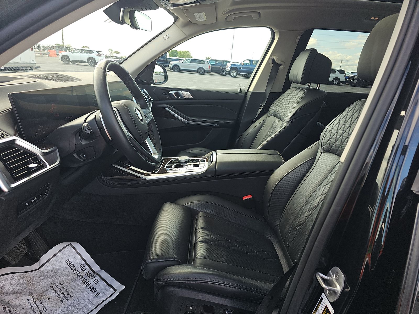 2026 BMW X7 xDrive40i AWD