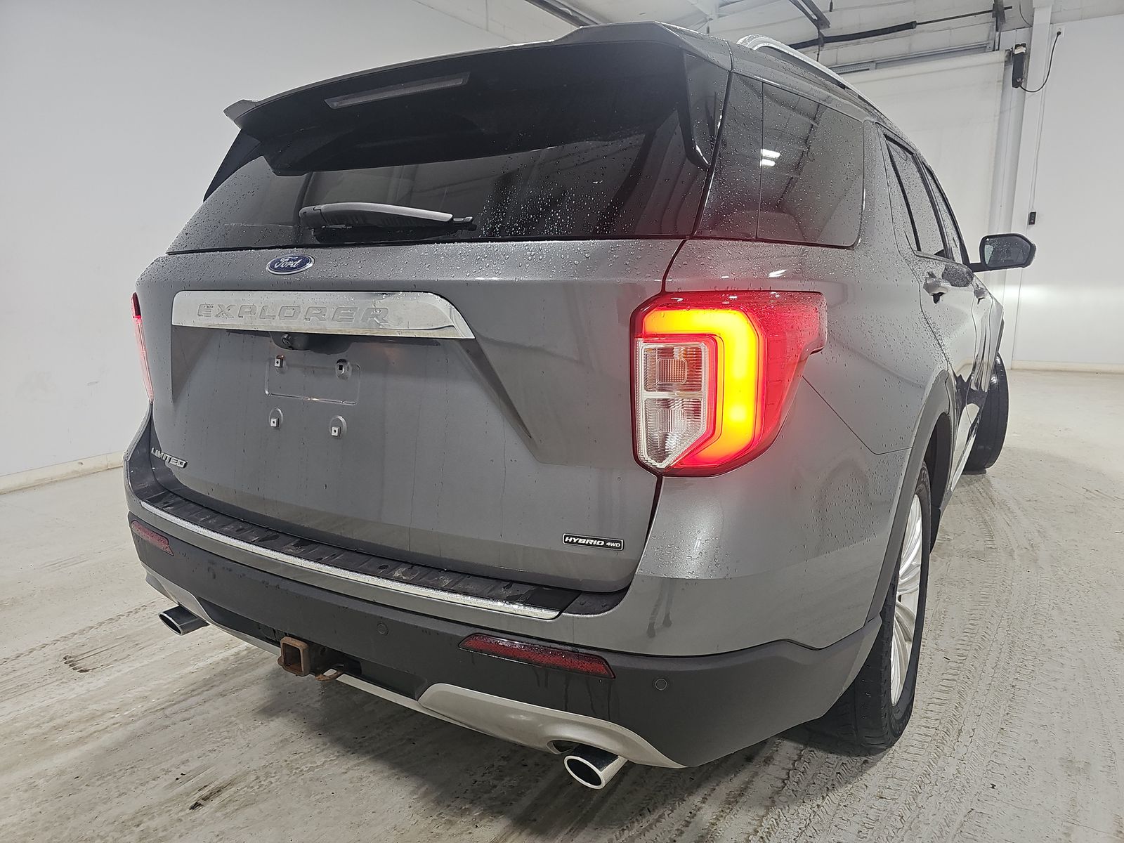FORD EXPLORER - 5