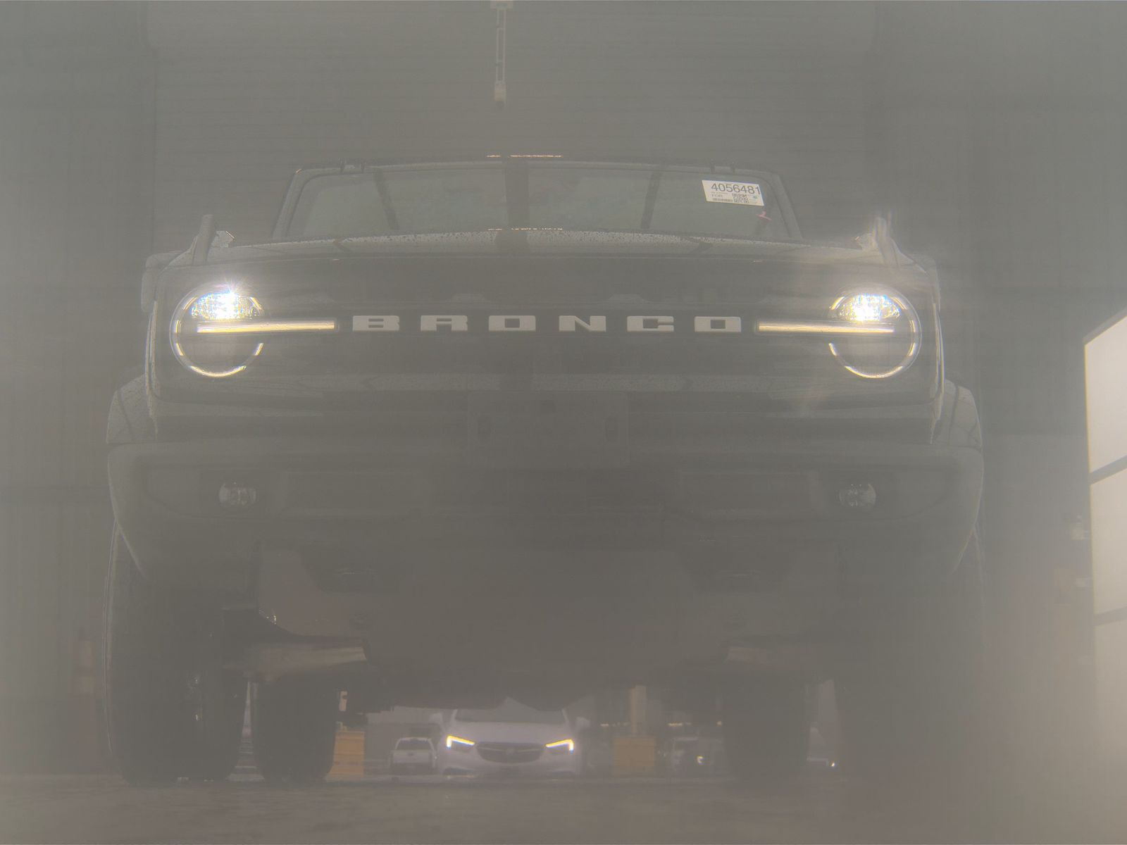 FORD BRONCO - 4