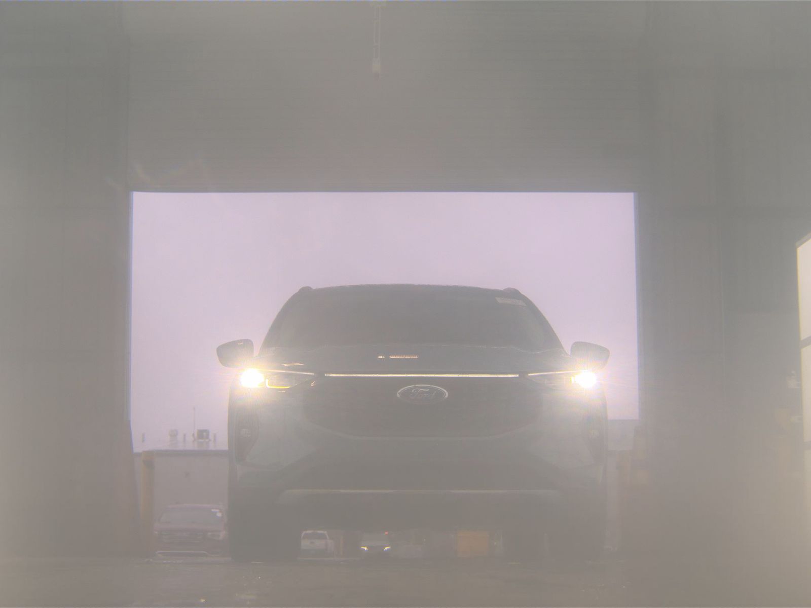FORD ESCAPE - 4