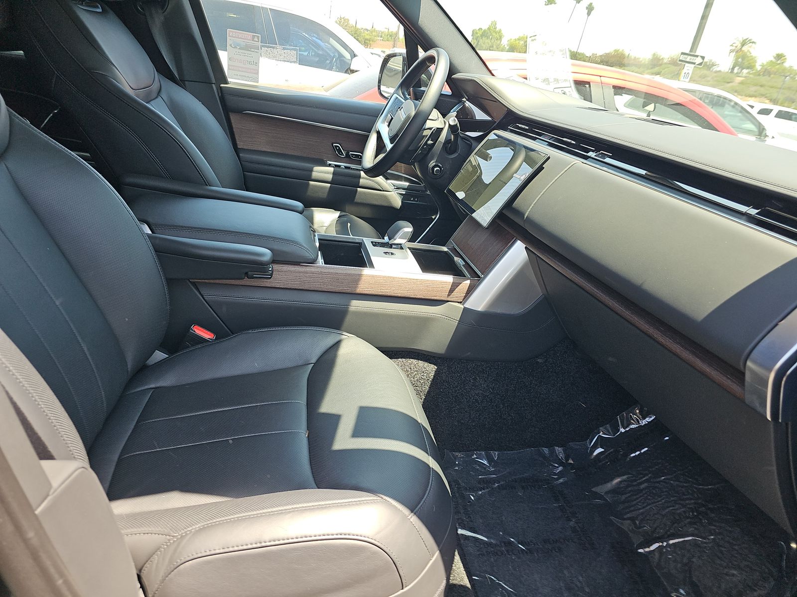 2025 Land Rover Range Rover Autobiography AWD