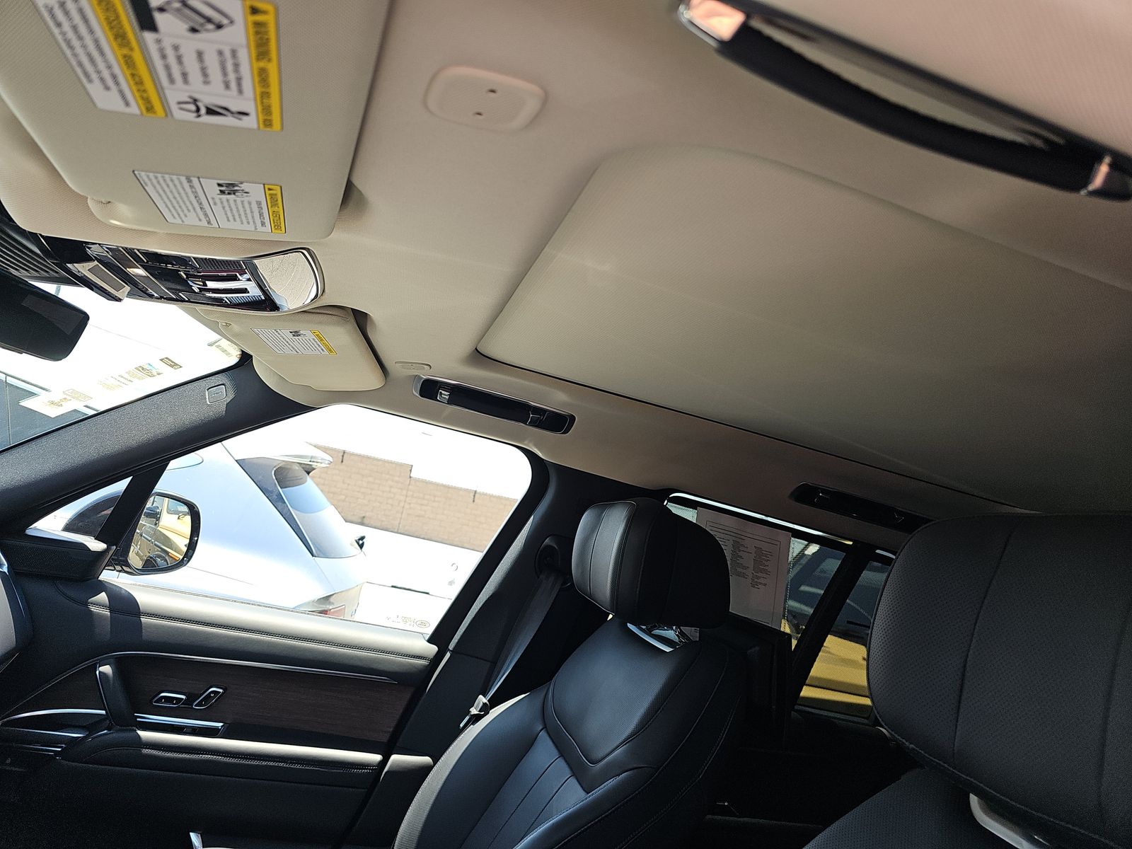 2025 Land Rover Range Rover Autobiography AWD