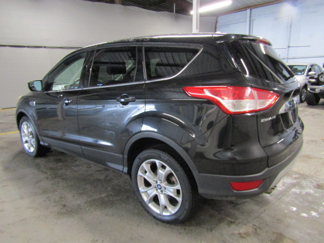 FORD ESCAPE - 5