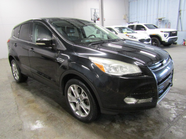 FORD ESCAPE - 4