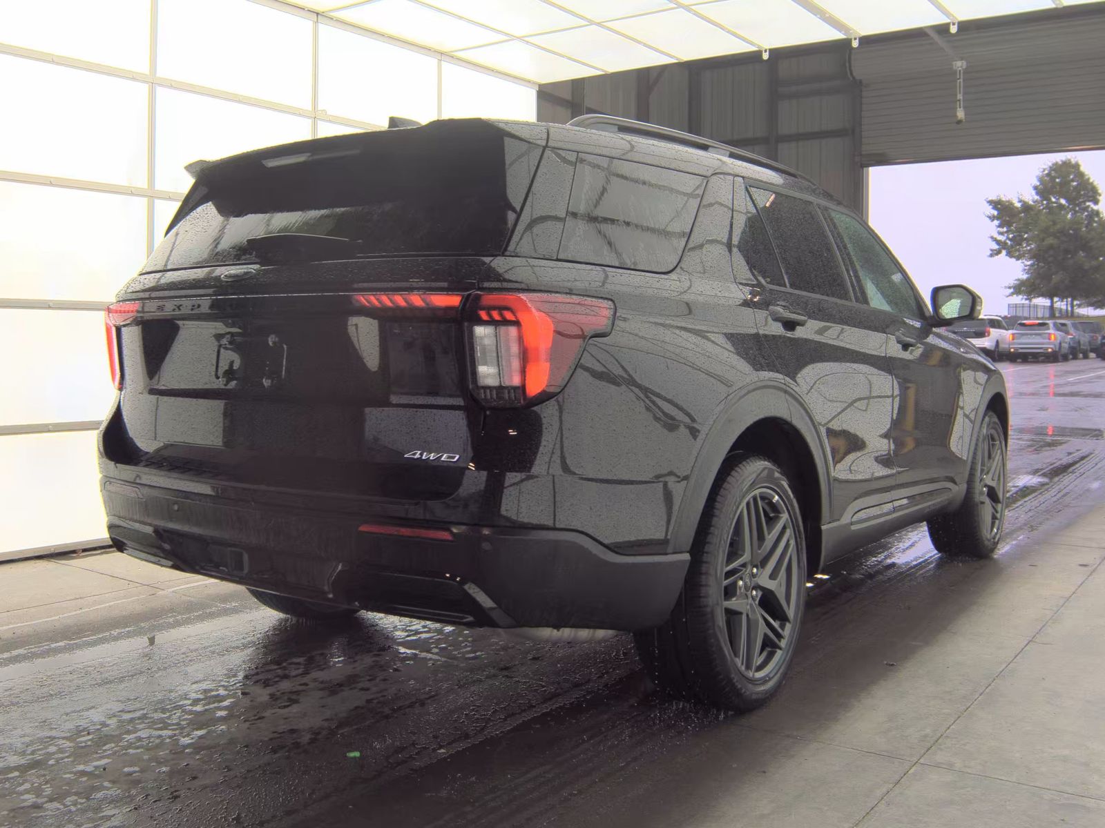 FORD EXPLORER - 6