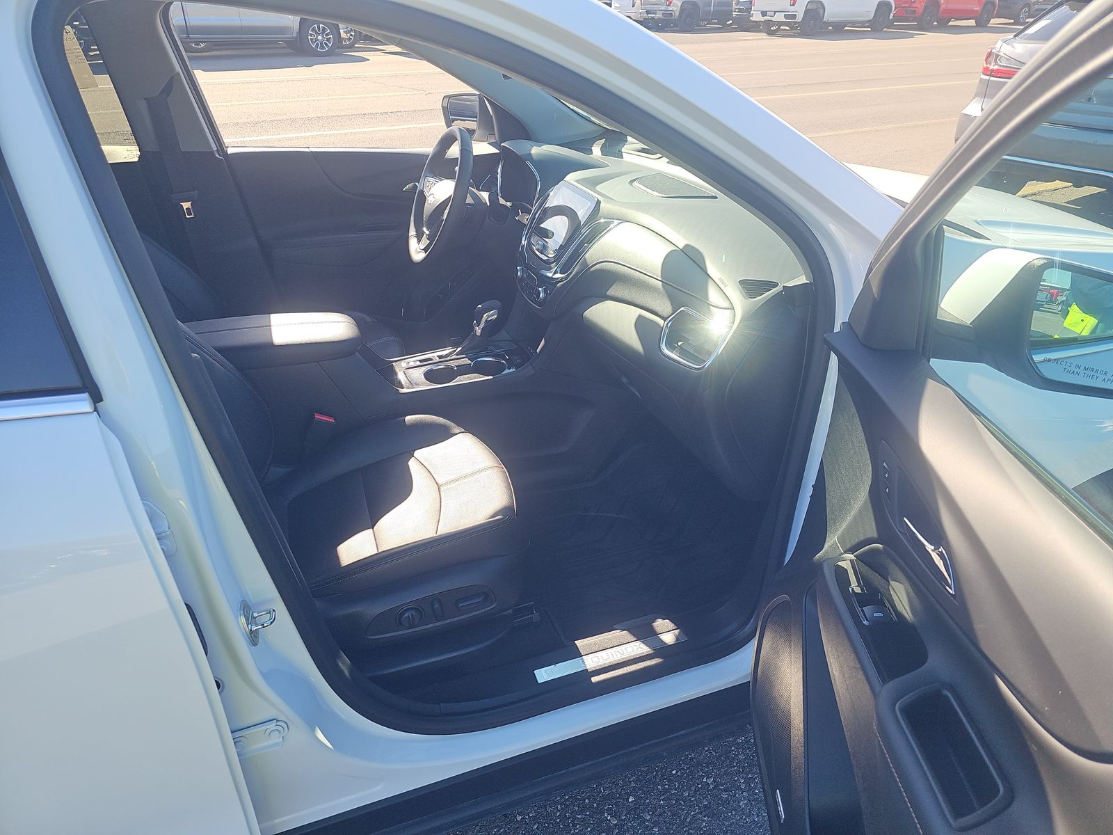 2023 Chevrolet Equinox Premier FWD
