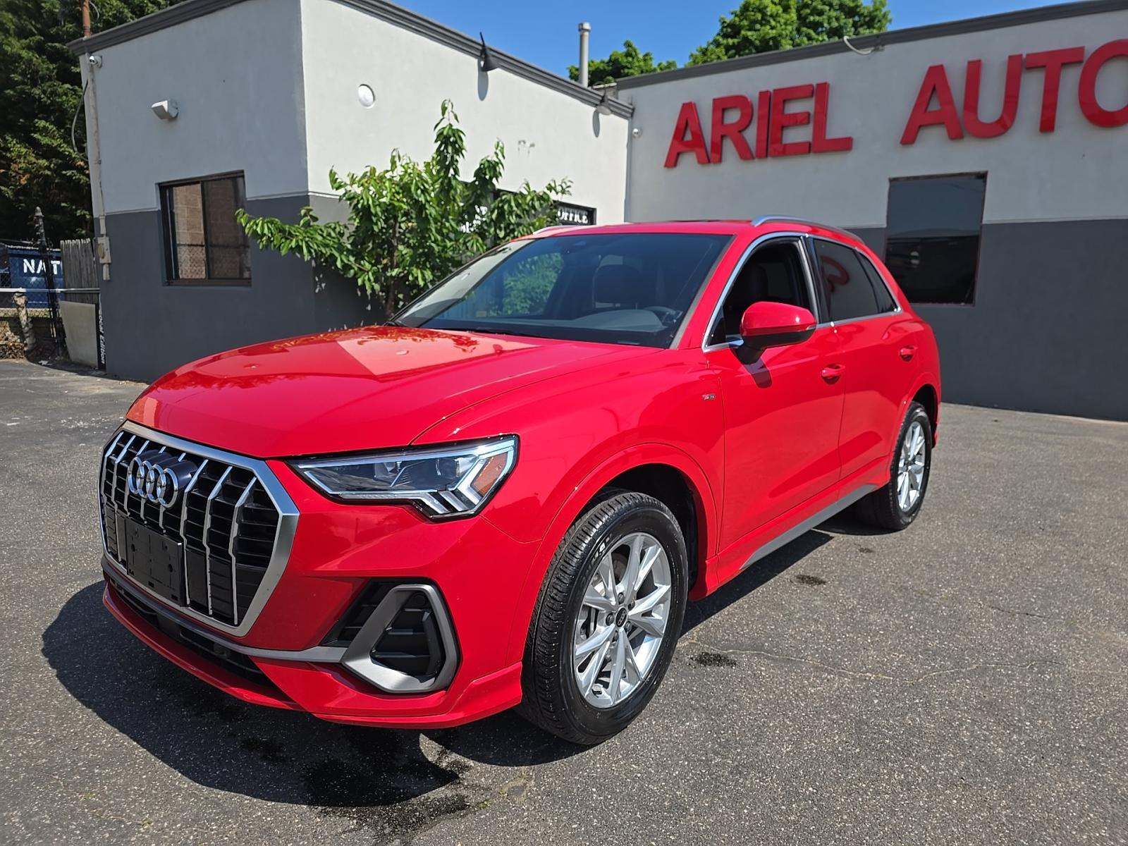 2025 Audi Q3 S line Premium AWD