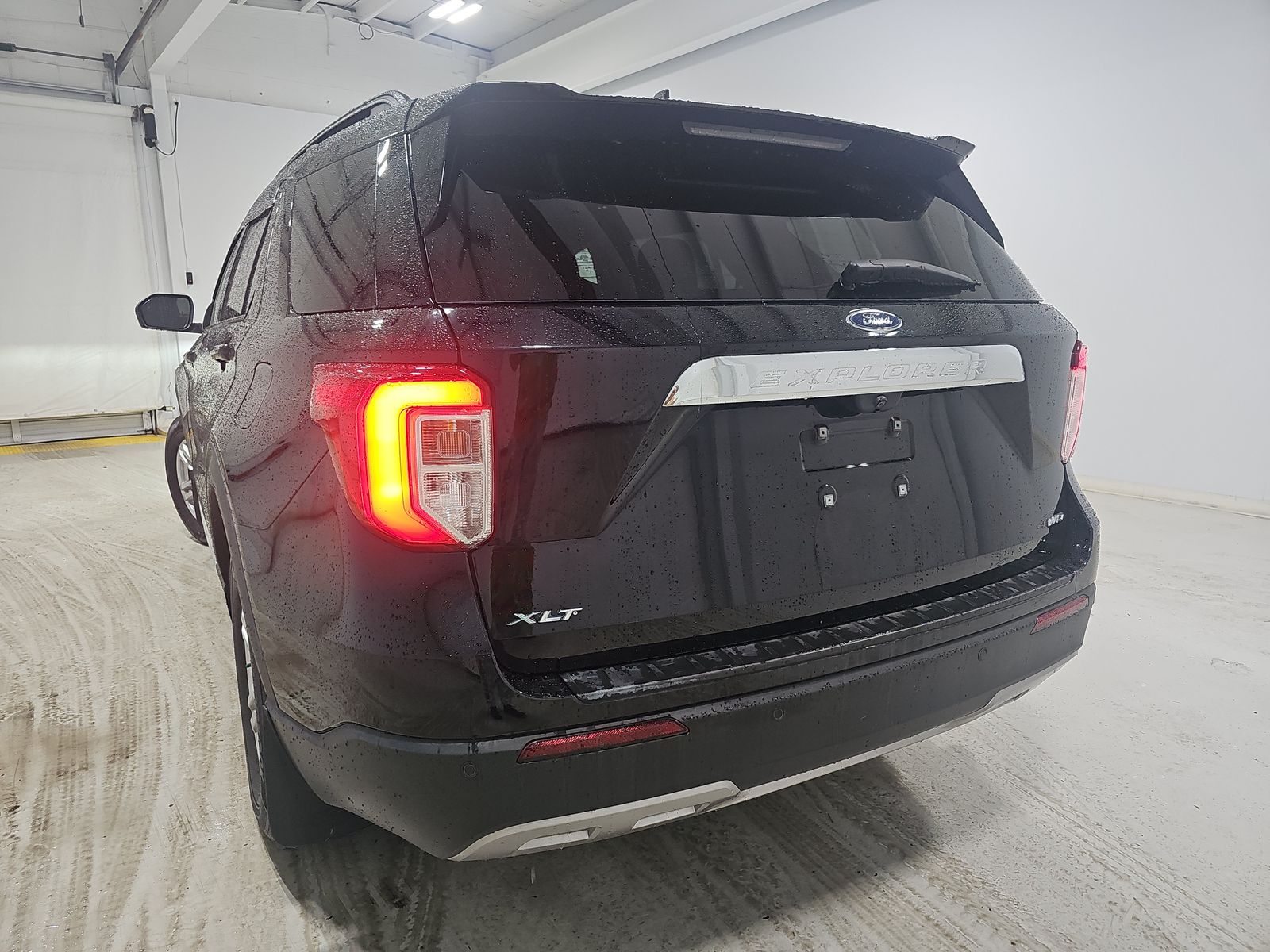 FORD EXPLORER - 7