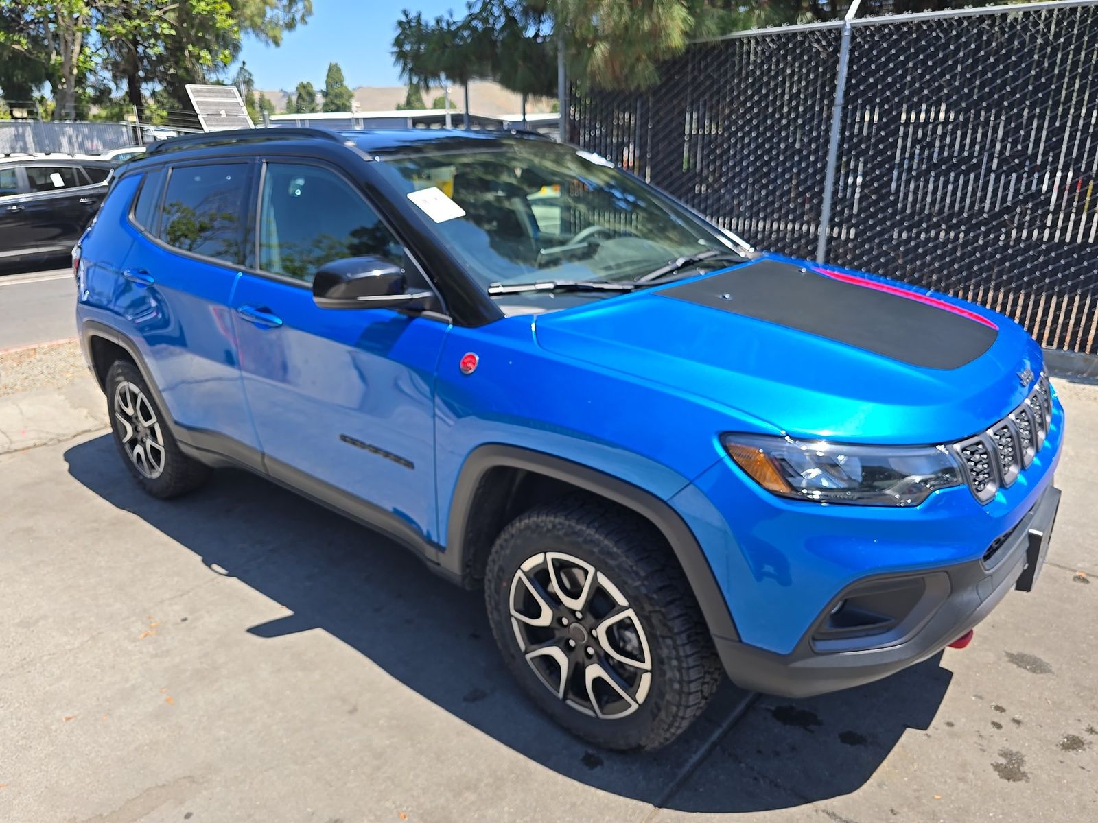 2025 Jeep Compass Trailhawk AWD