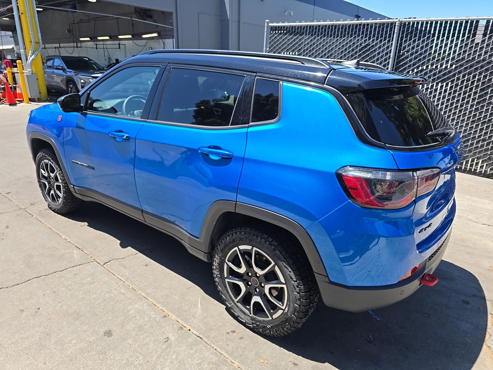 2025 Jeep Compass Trailhawk AWD