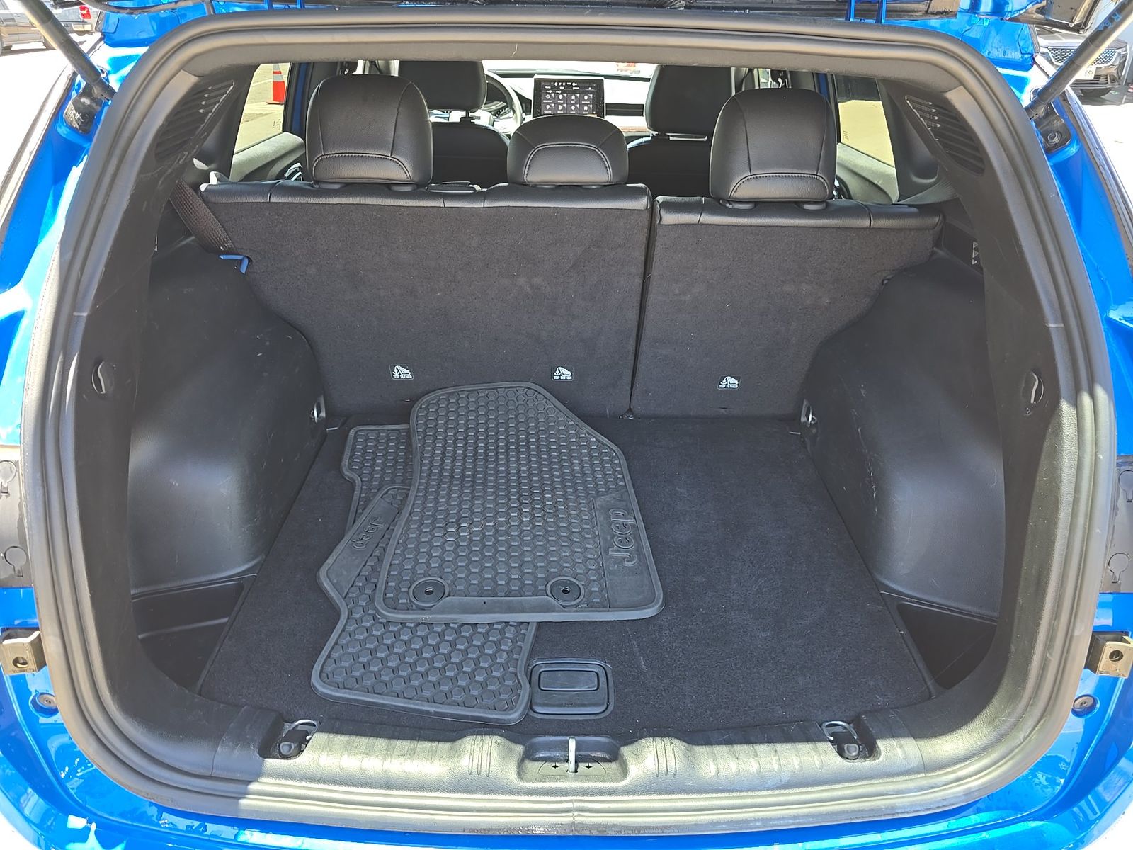 2025 Jeep Compass Trailhawk AWD
