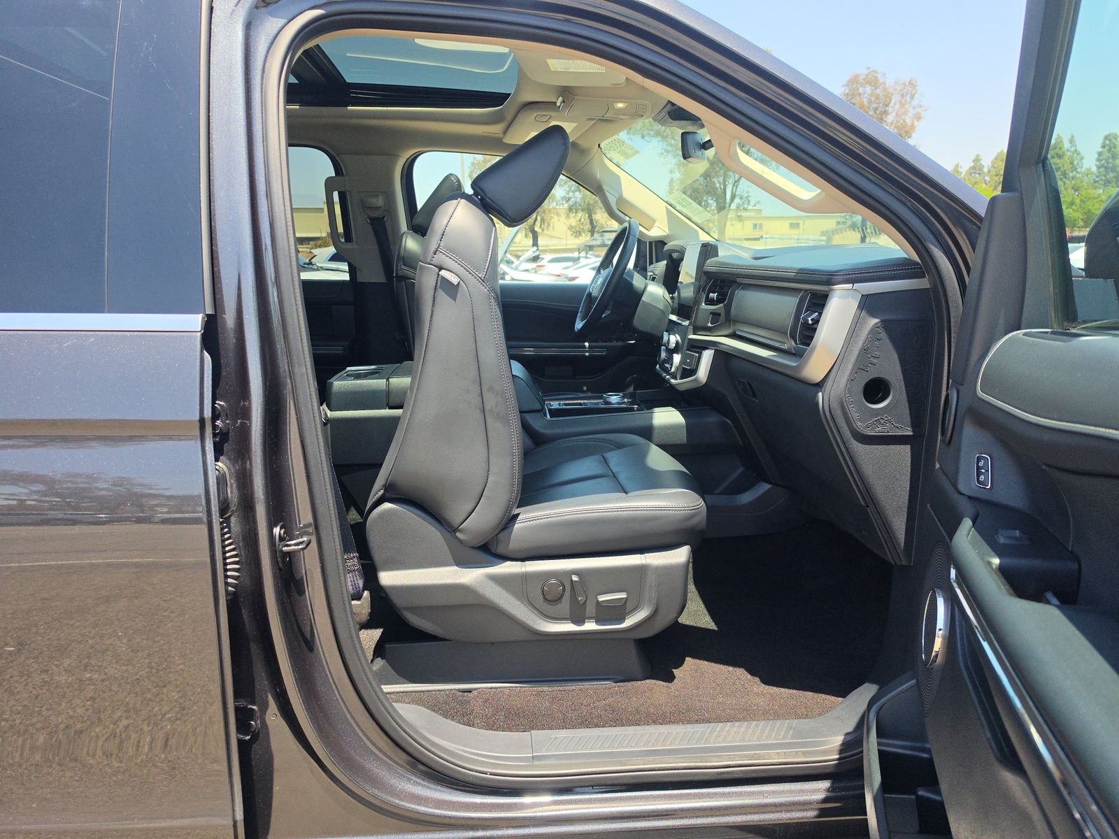 FORD EXPEDITION - 9