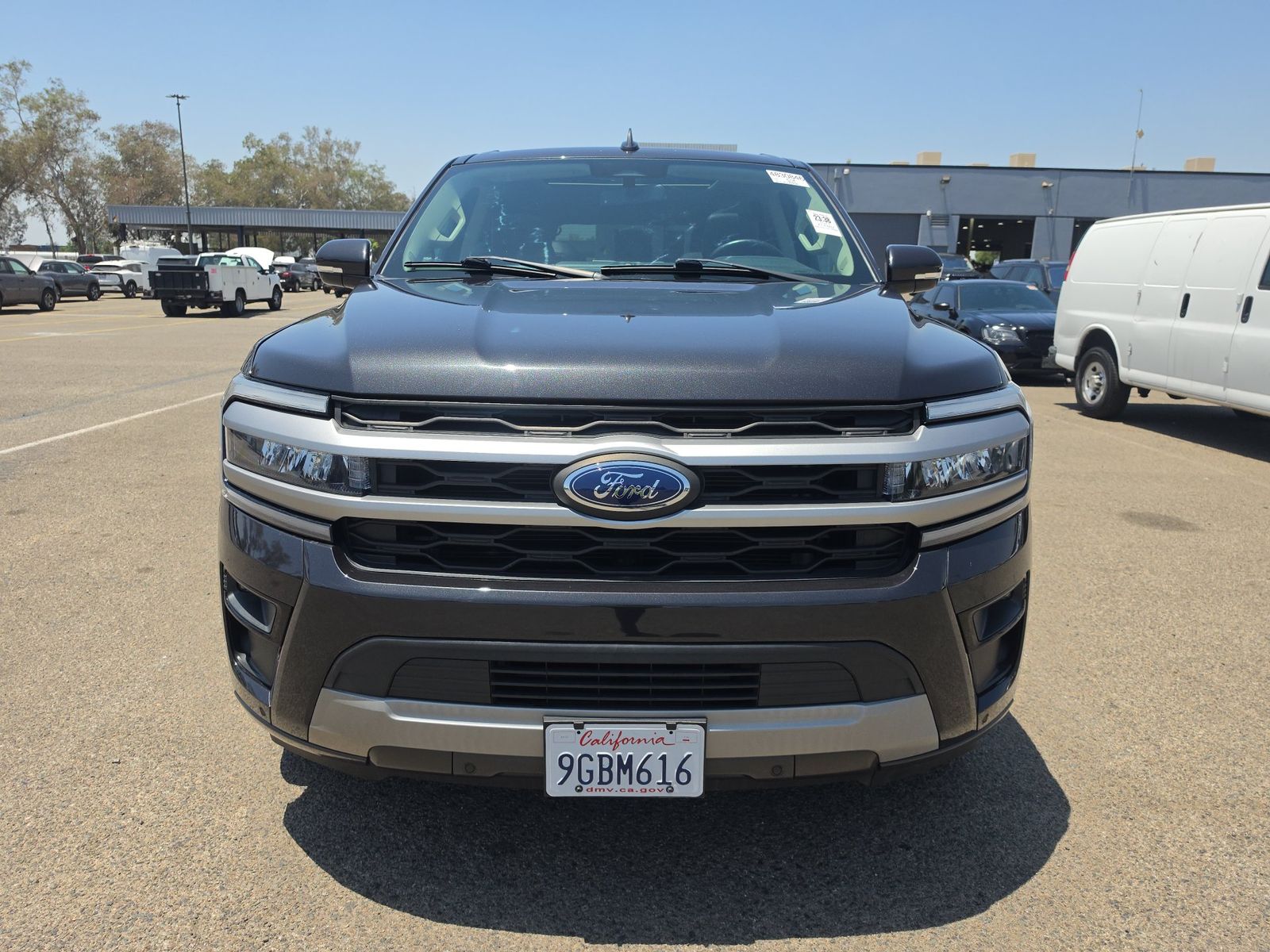 FORD EXPEDITION - 3