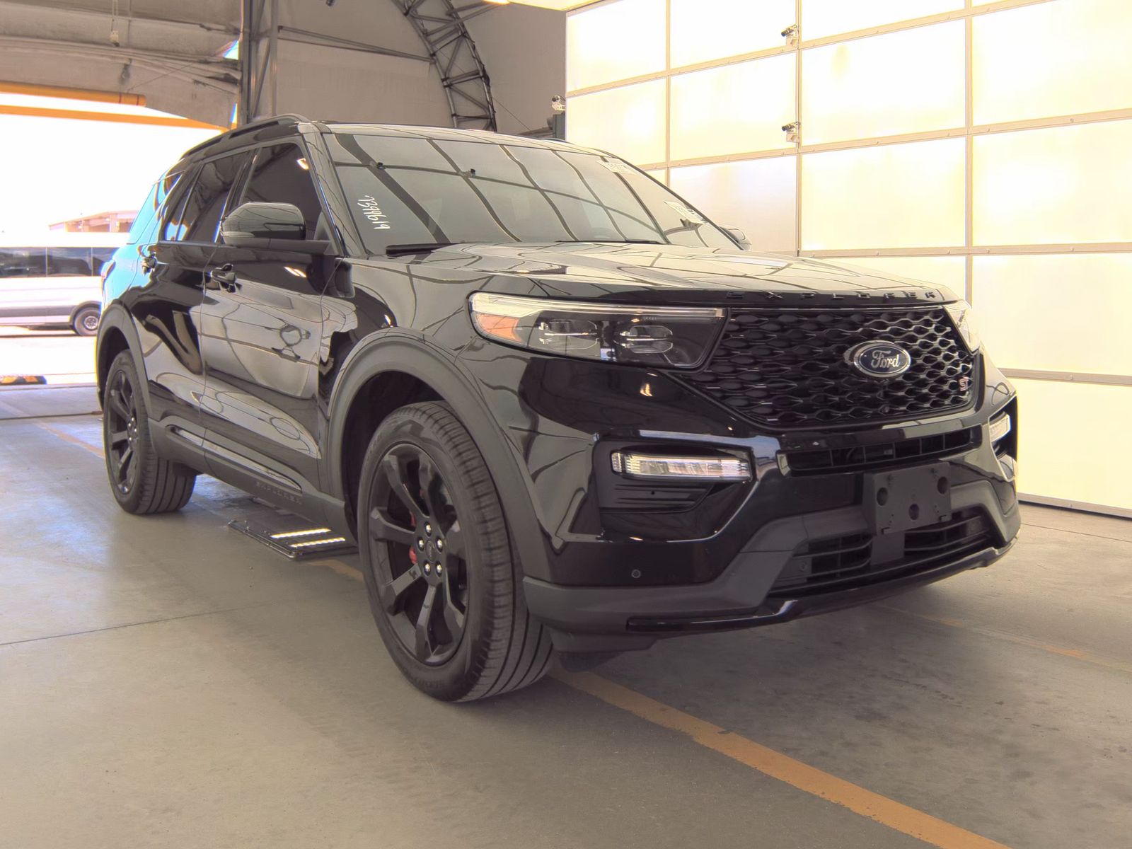 FORD EXPLORER - 5