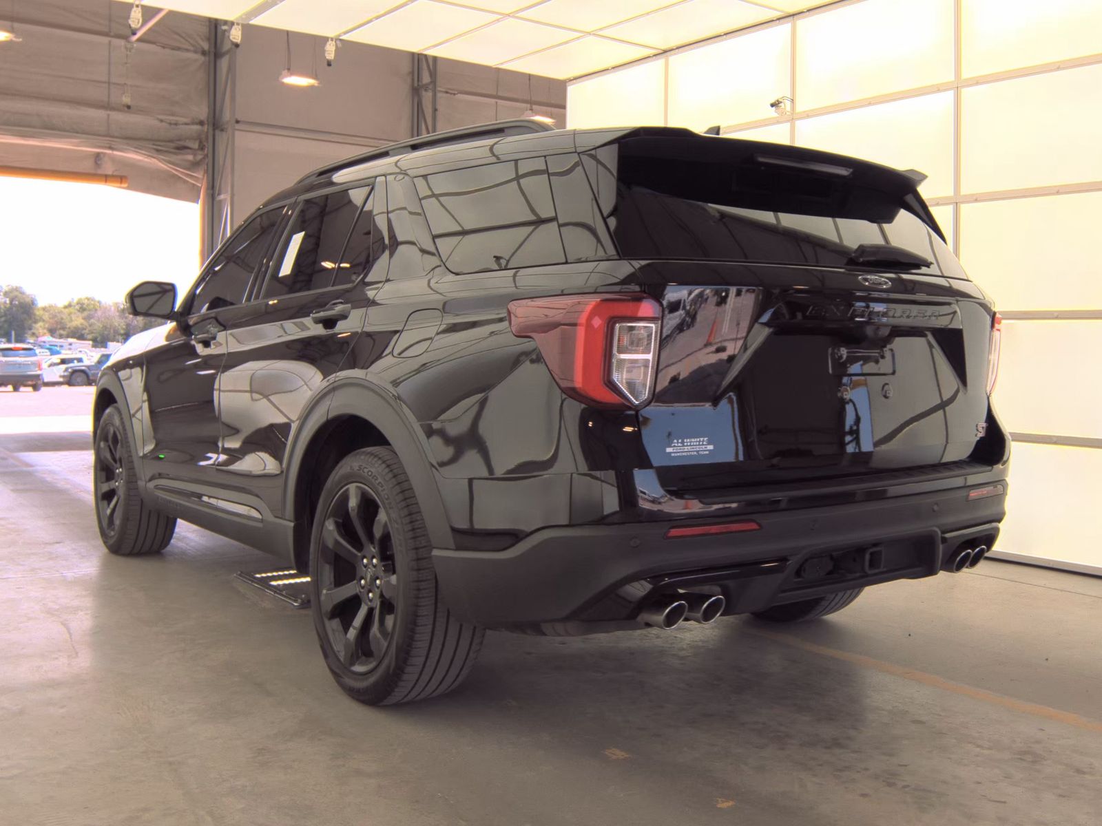 FORD EXPLORER - 9