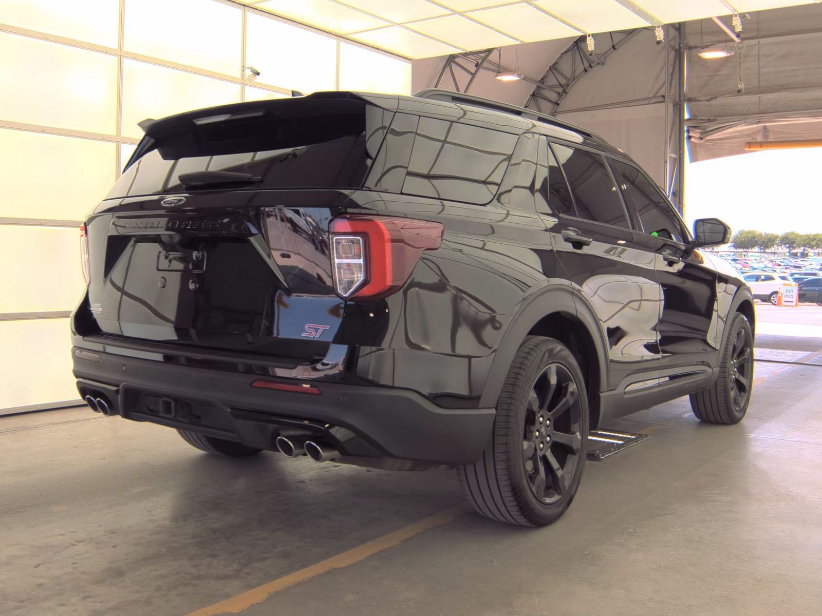 FORD EXPLORER - 6