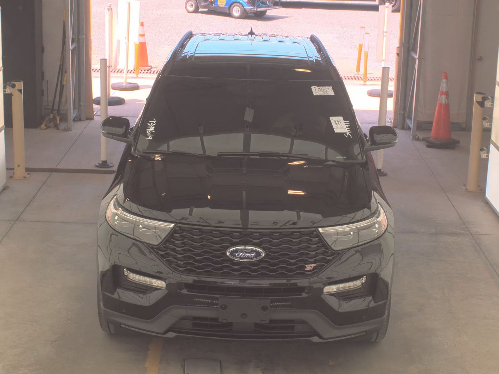 FORD EXPLORER - 3