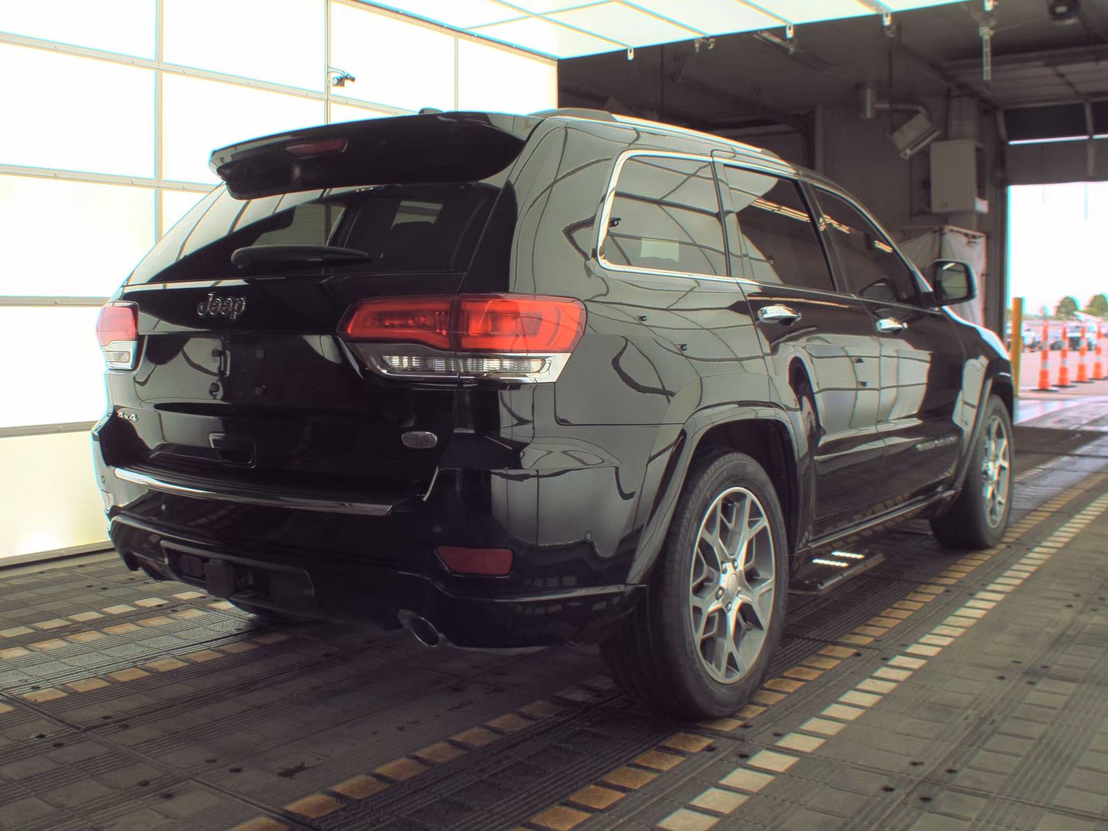 2021 Jeep Grand Cherokee Overland AWD