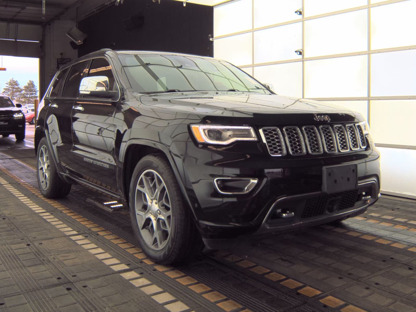 2021 Jeep Grand Cherokee Overland AWD
