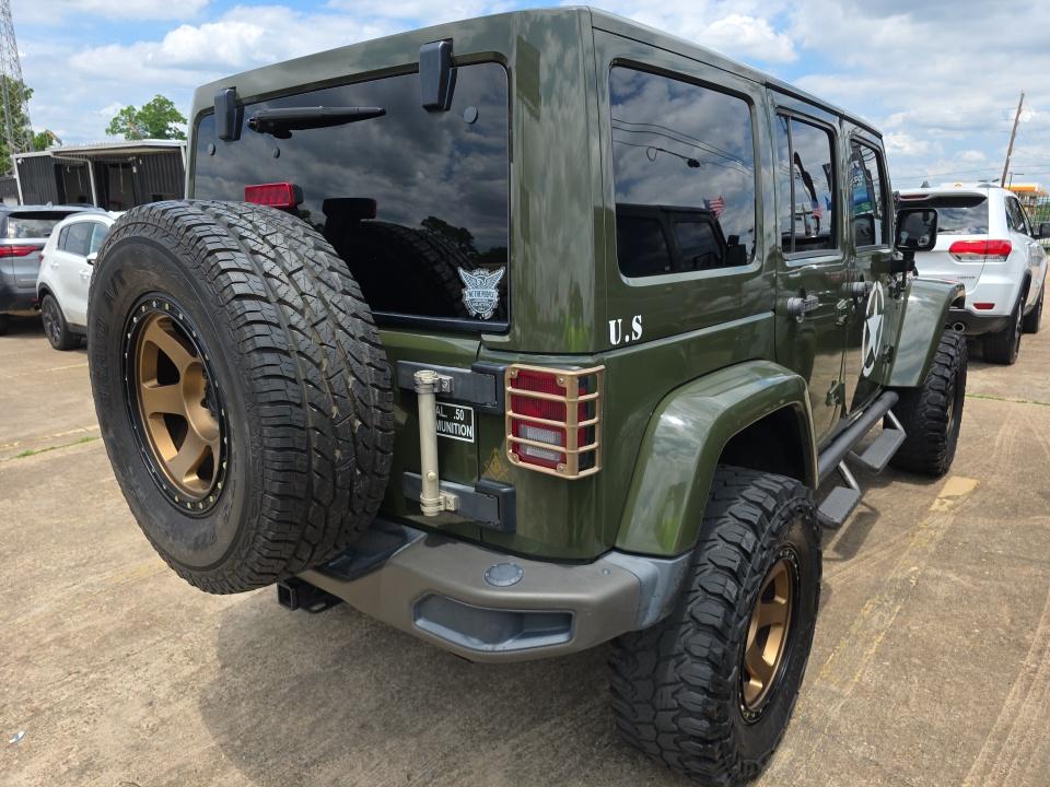 2016 Jeep Wrangler Unlimited Sahara 75th Anniversary Edition AWD