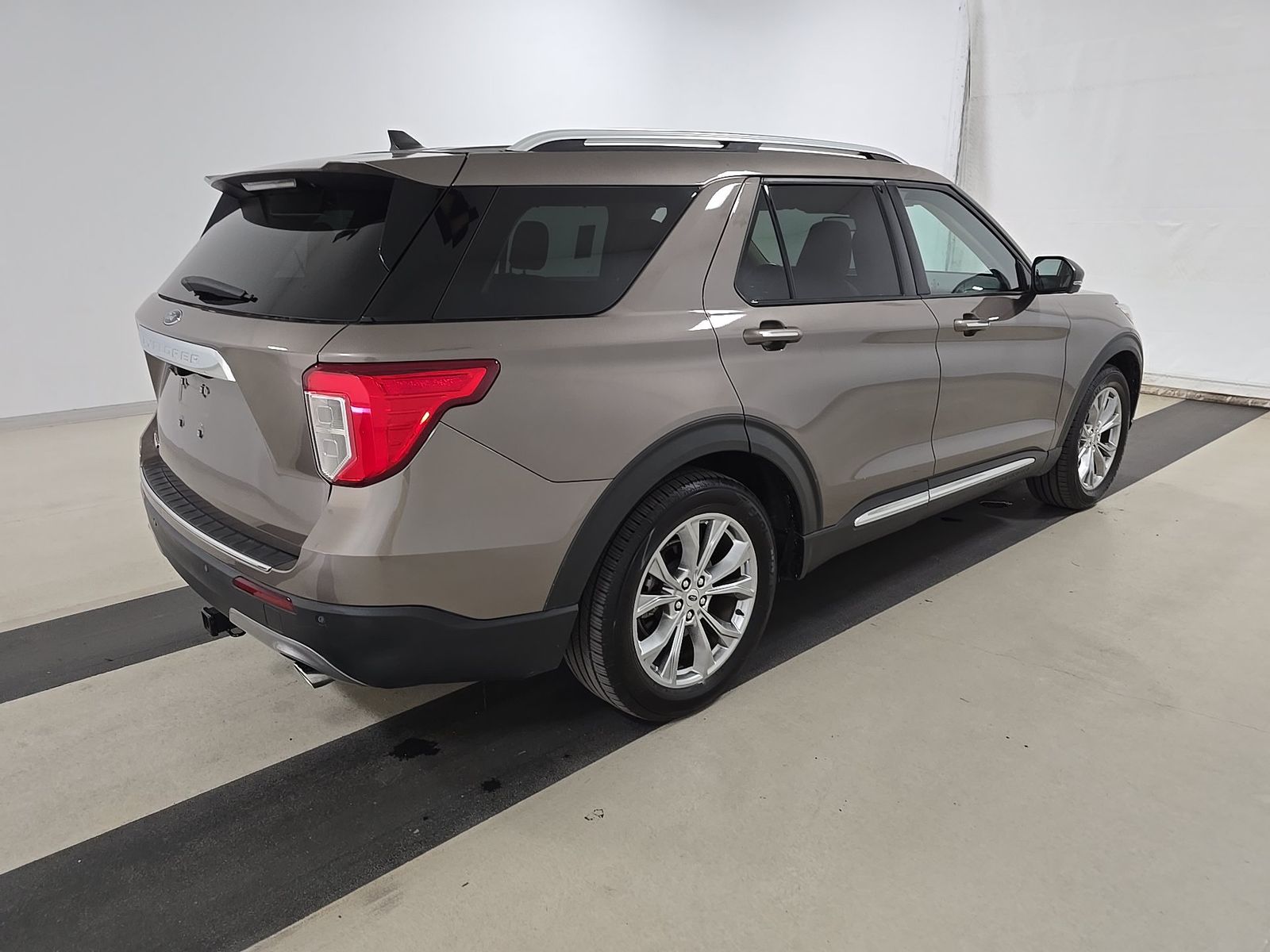 FORD EXPLORER - 5