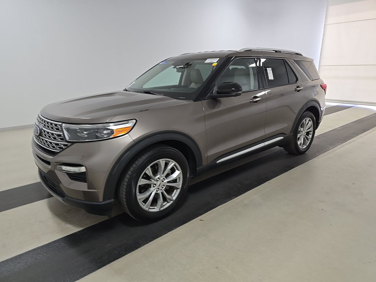 FORD EXPLORER - 1