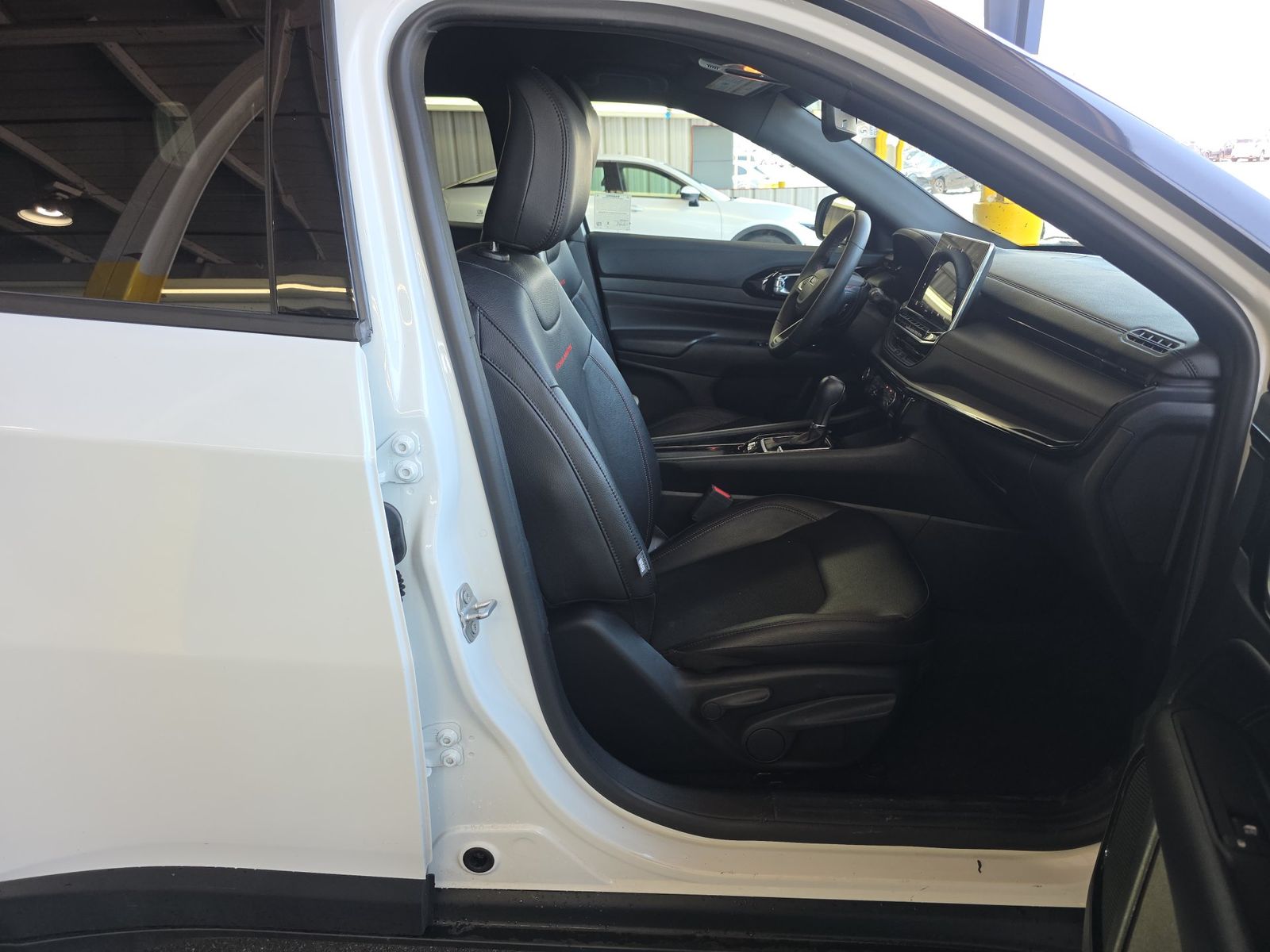 2025 Jeep Compass Trailhawk AWD