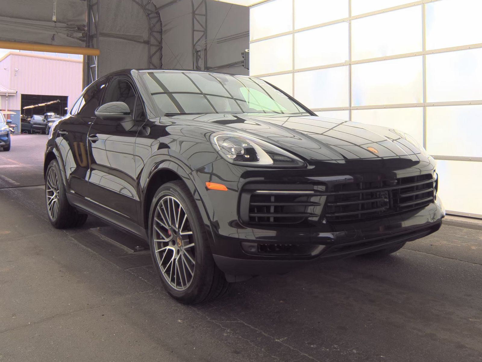 PORSCHE CAYENNE - 4