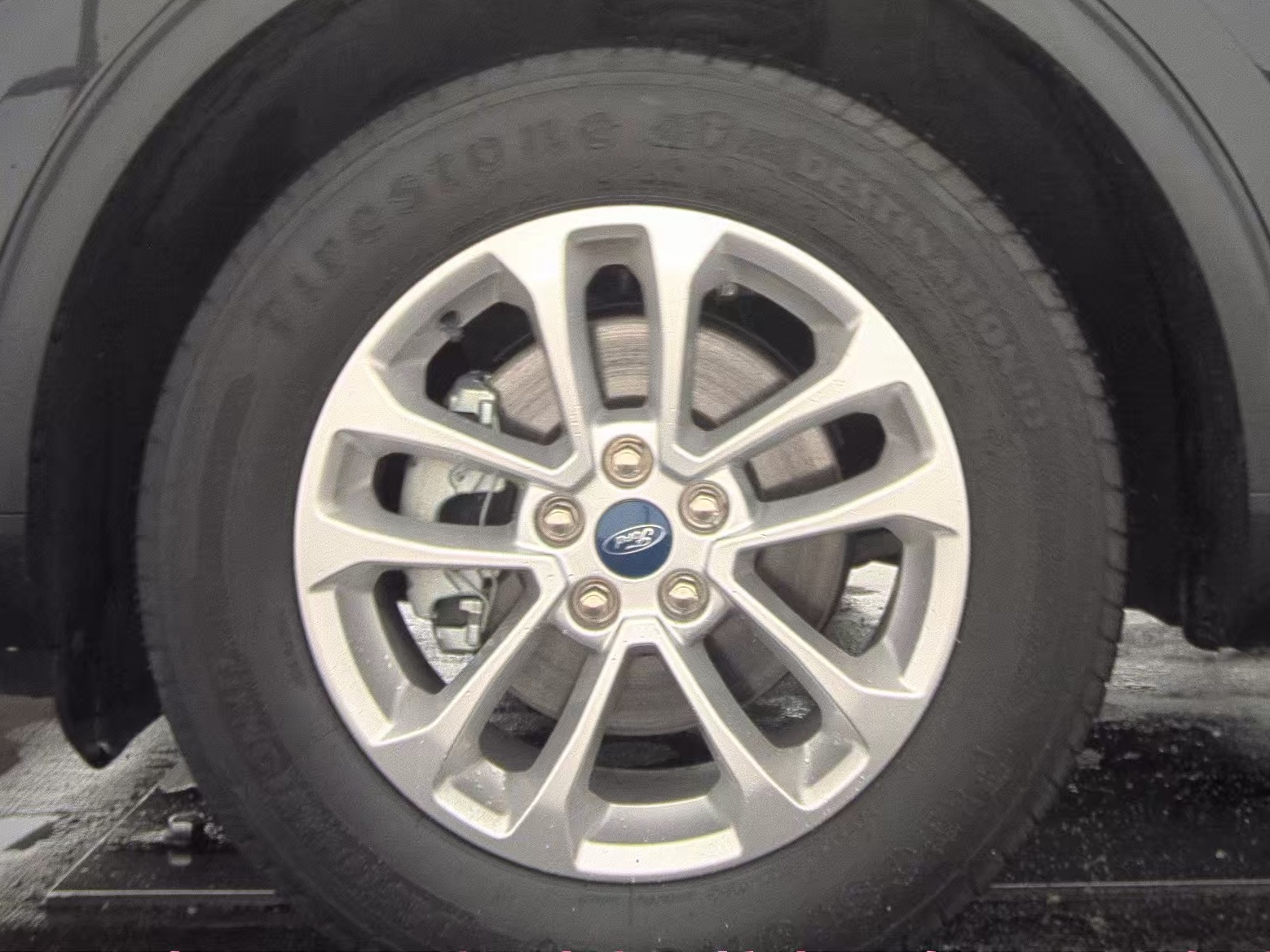 FORD ESCAPE - 10