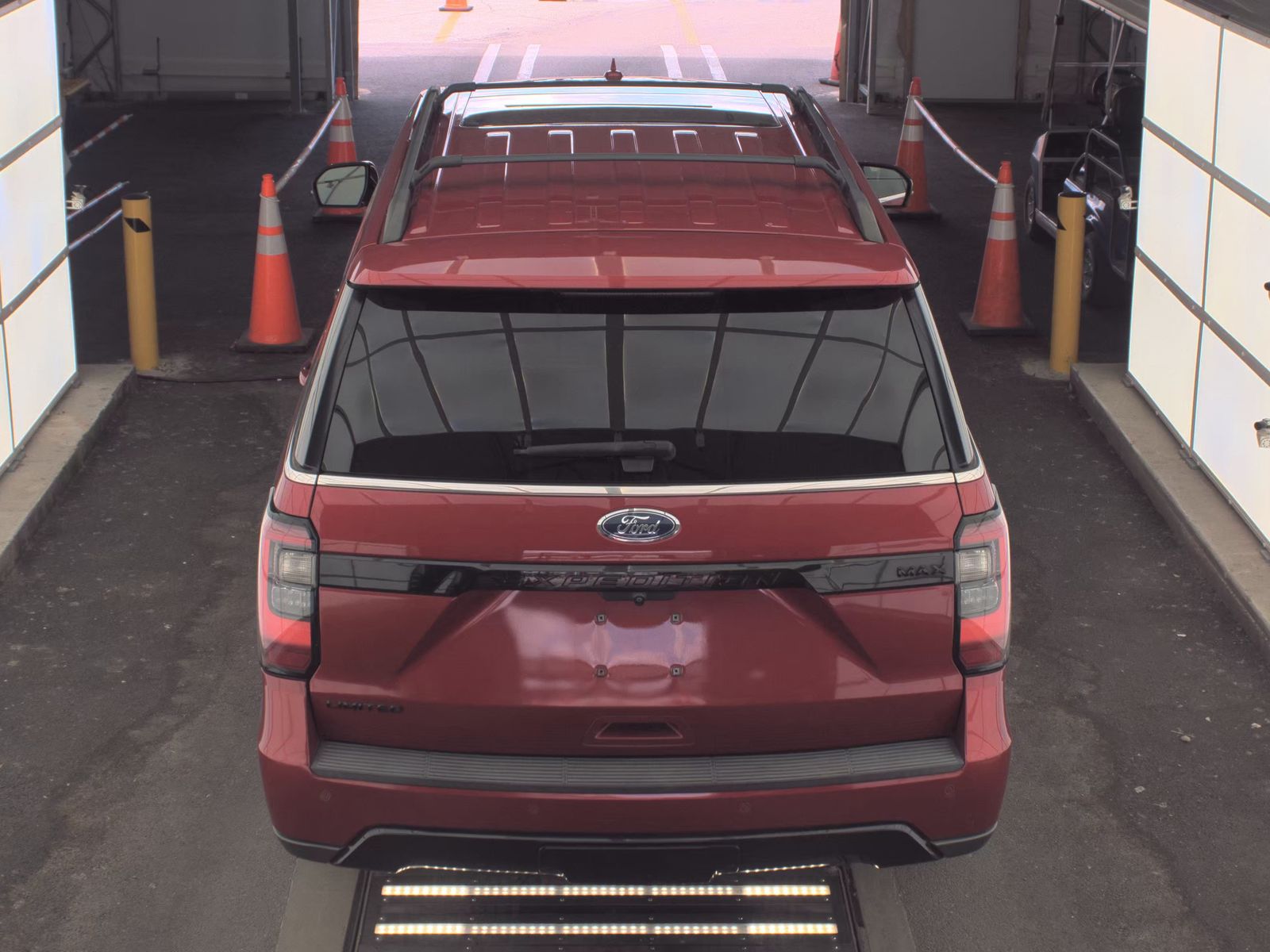 FORD EXPEDITION MAX - 7
