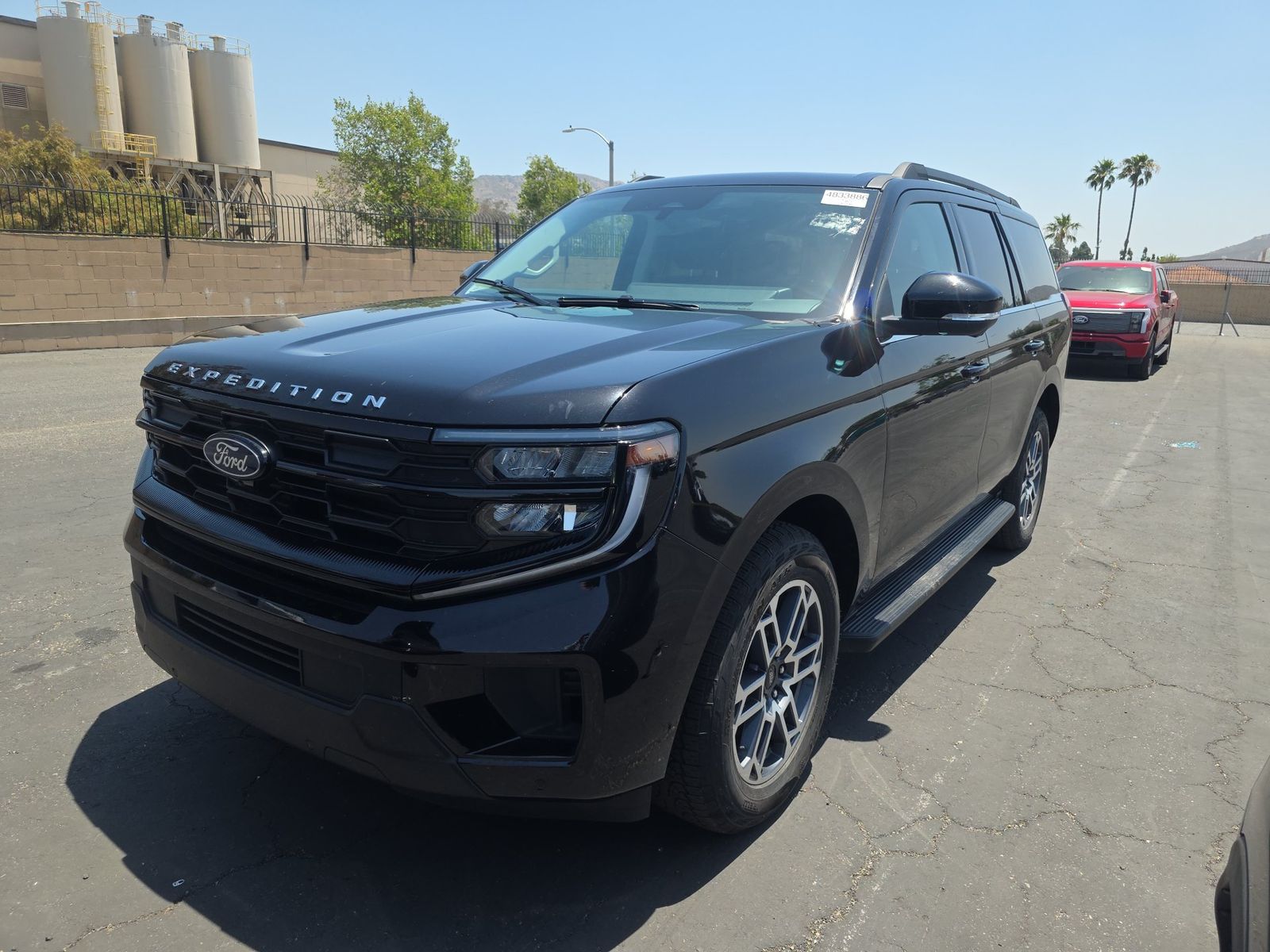FORD EXPEDITION - 1