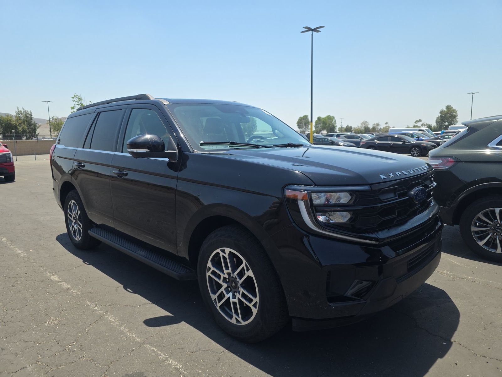 FORD EXPEDITION - 4
