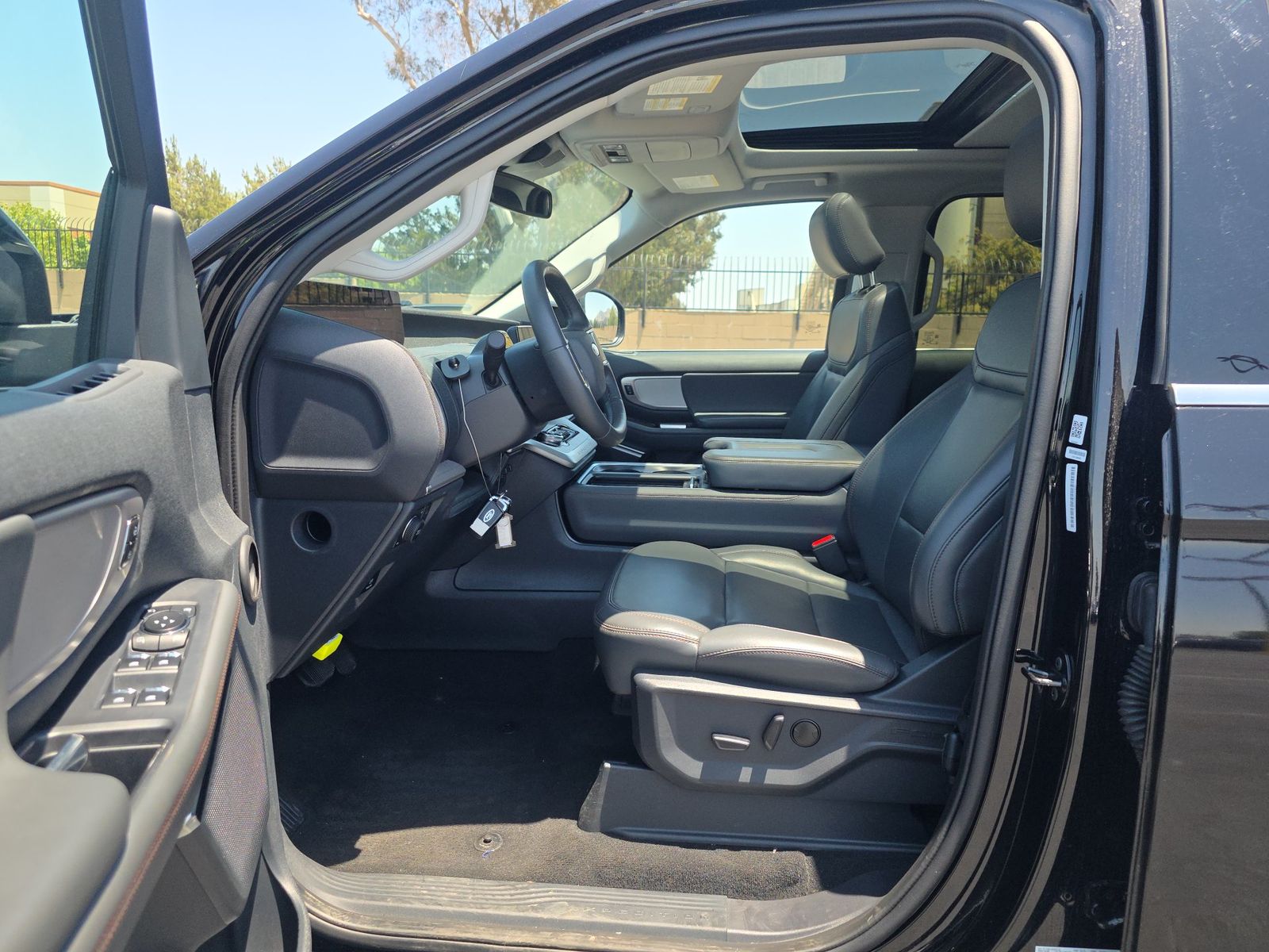 FORD EXPEDITION - 8