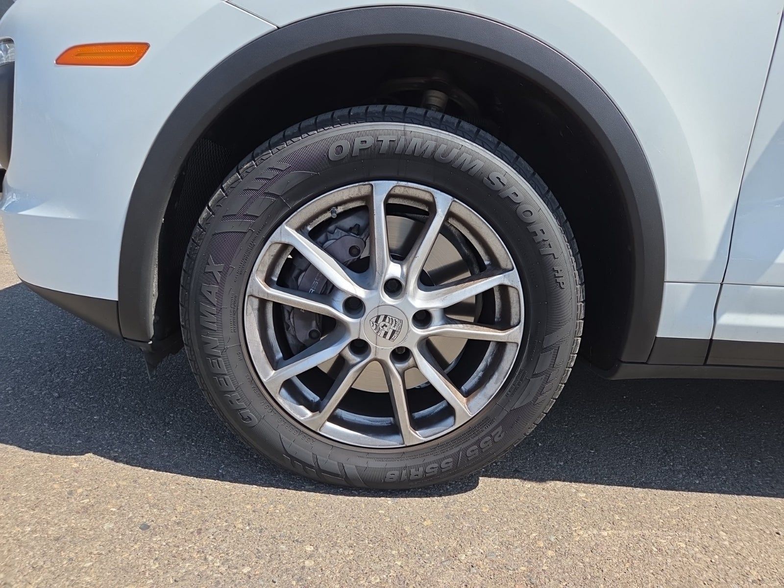 PORSCHE CAYENNE - 3