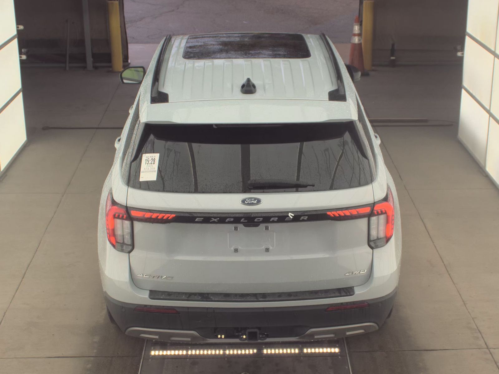 2025 Ford Explorer Active AWD