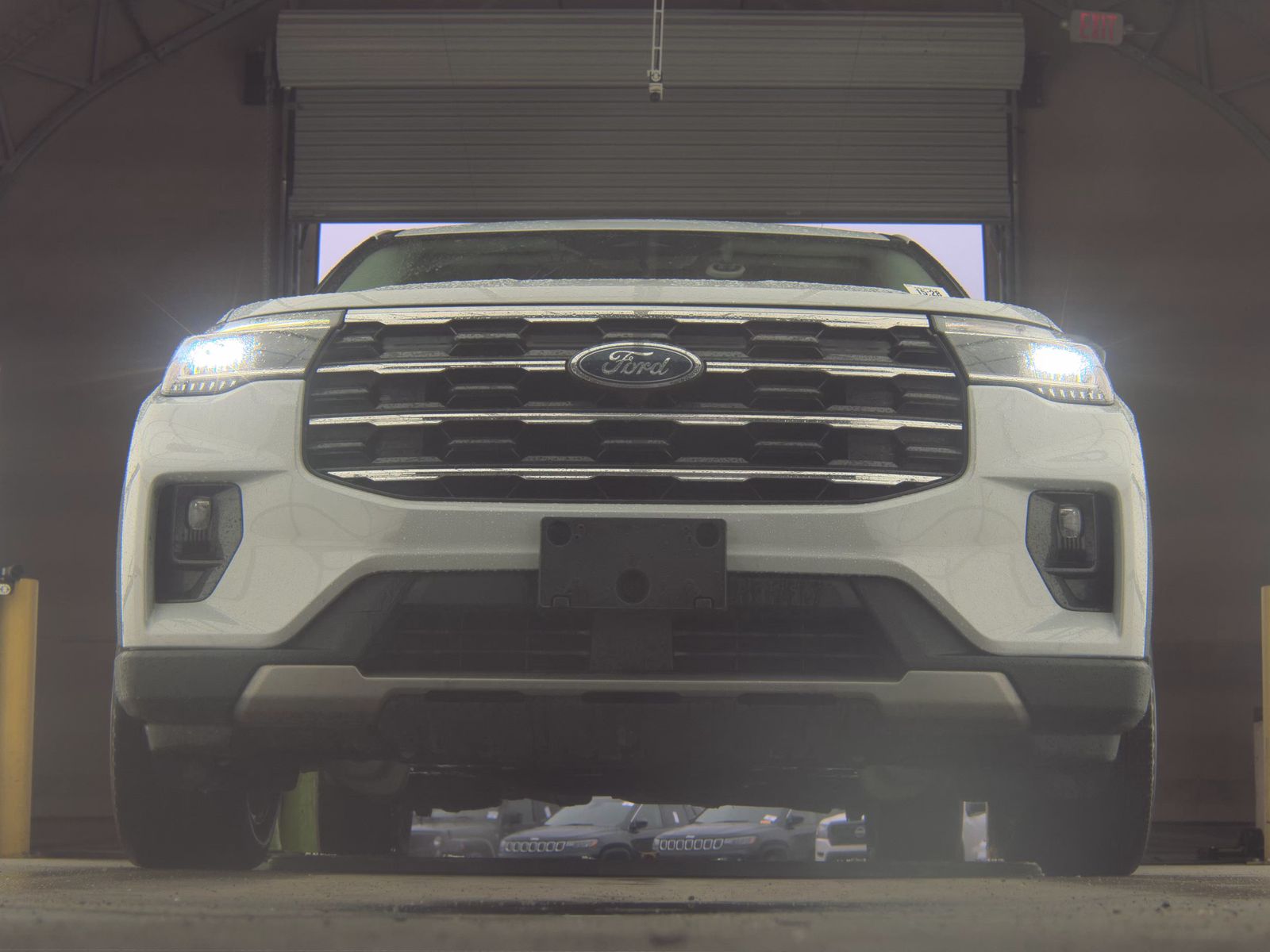 2025 Ford Explorer Active AWD