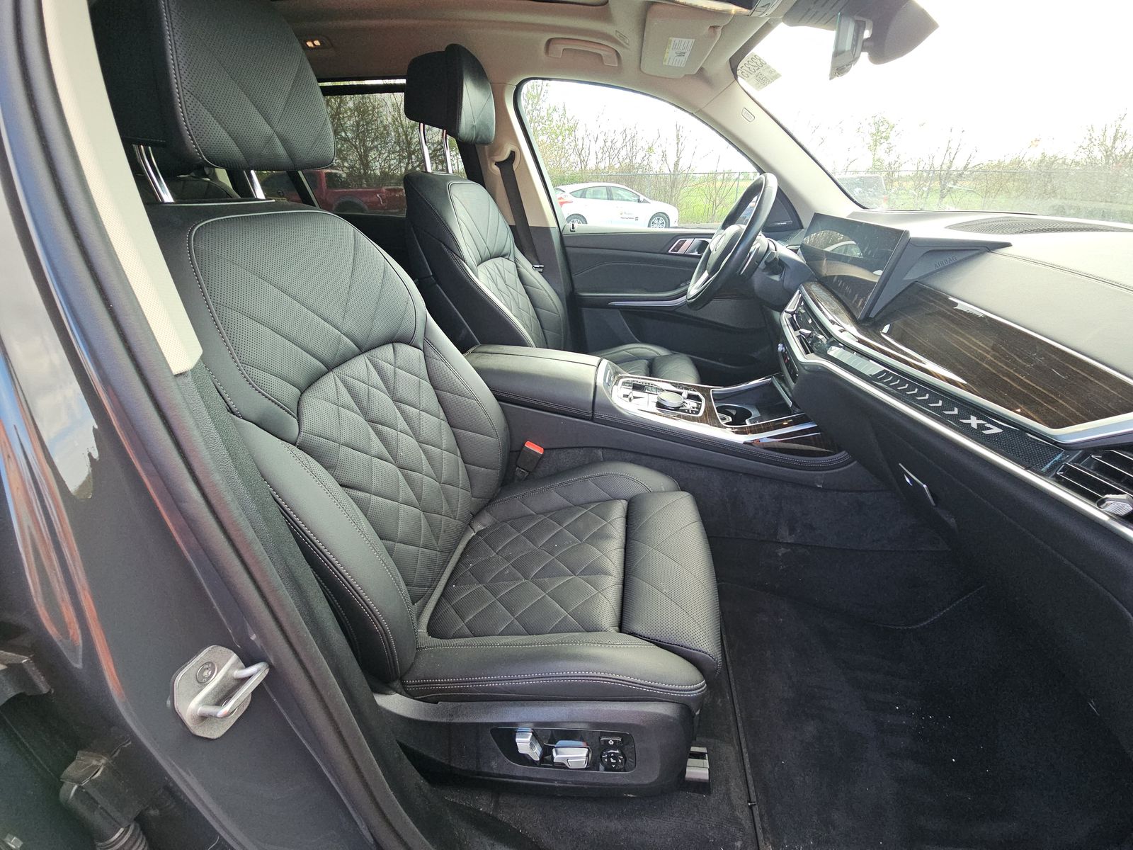 2024 BMW X7 xDrive40i AWD