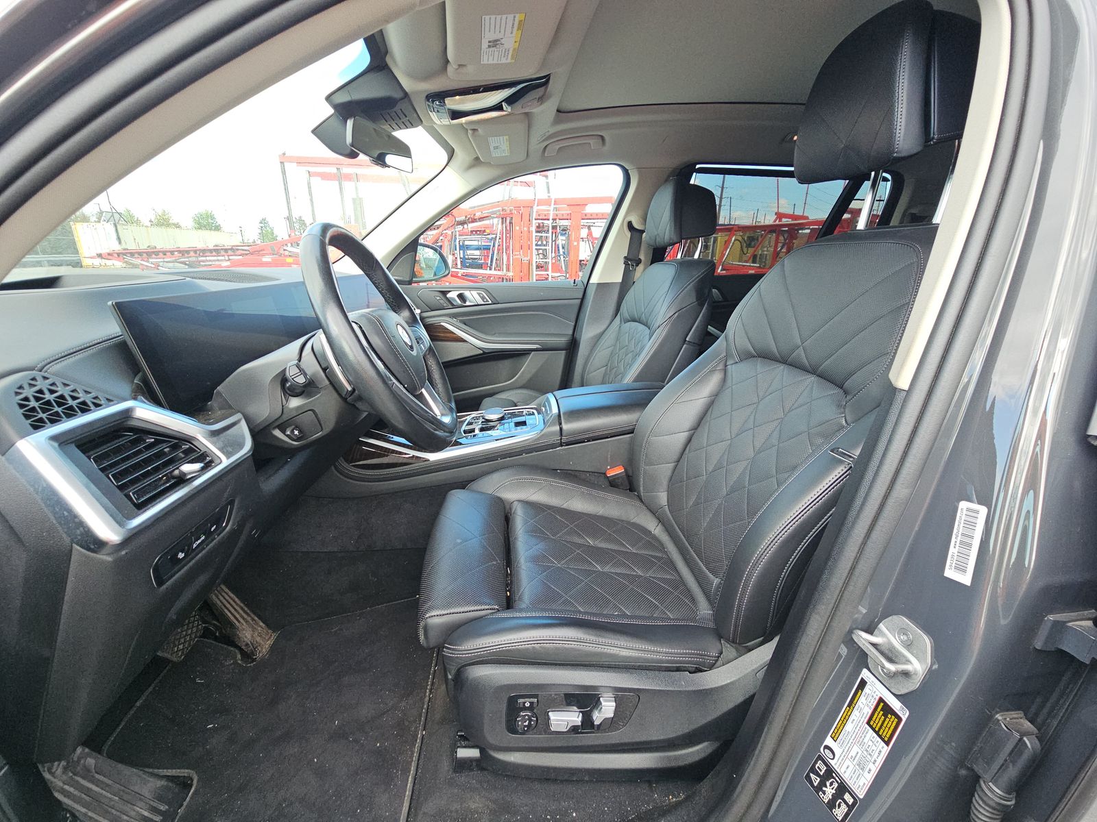 2024 BMW X7 xDrive40i AWD