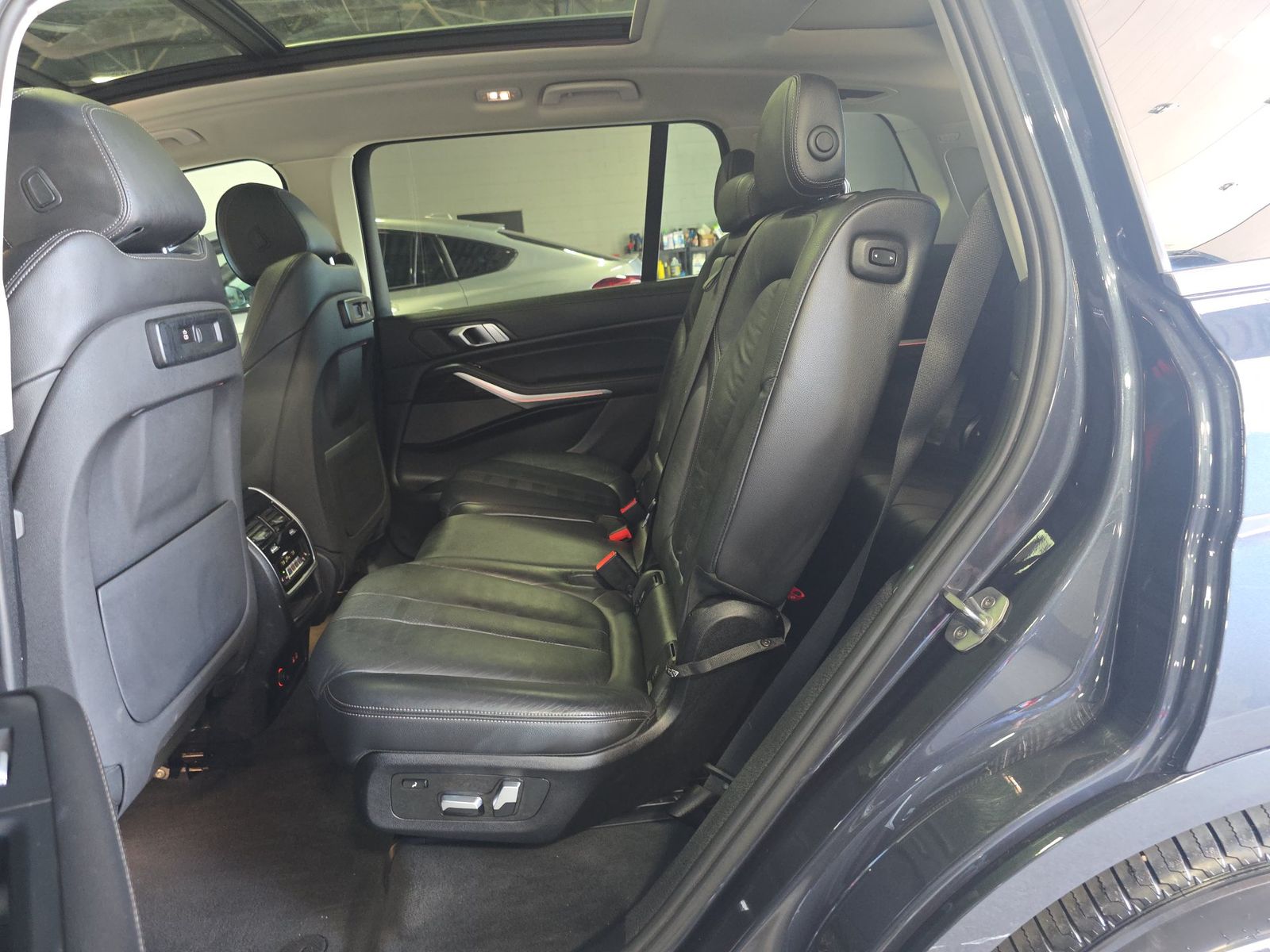 2020 BMW X7 xDrive40i AWD