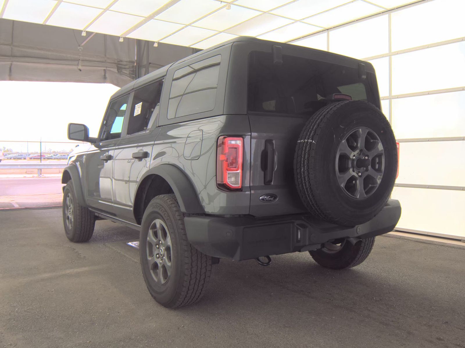 FORD BRONCO - 9