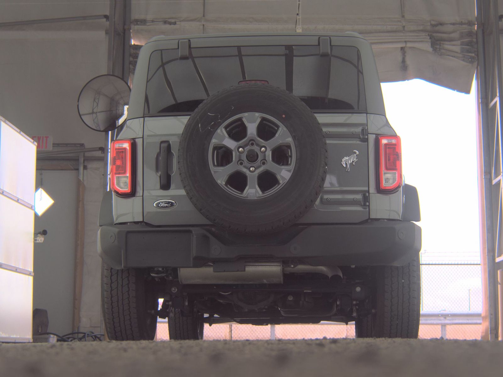 FORD BRONCO - 8